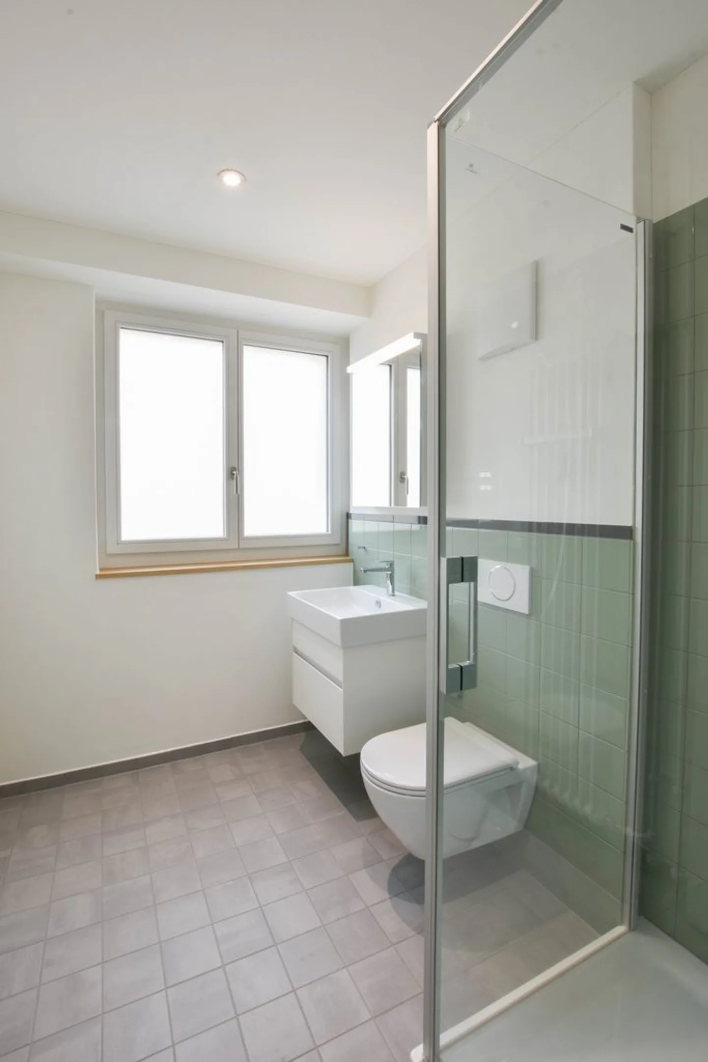 Charmant Appartement Rénové - Photo 7 sur 9