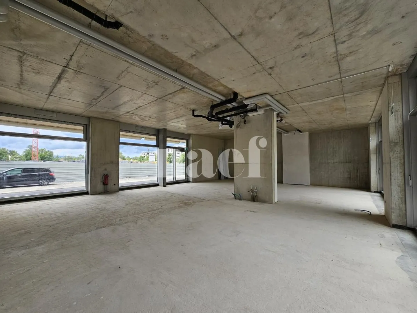 Gewerbefläche in Vessy - Foto 4 von 7