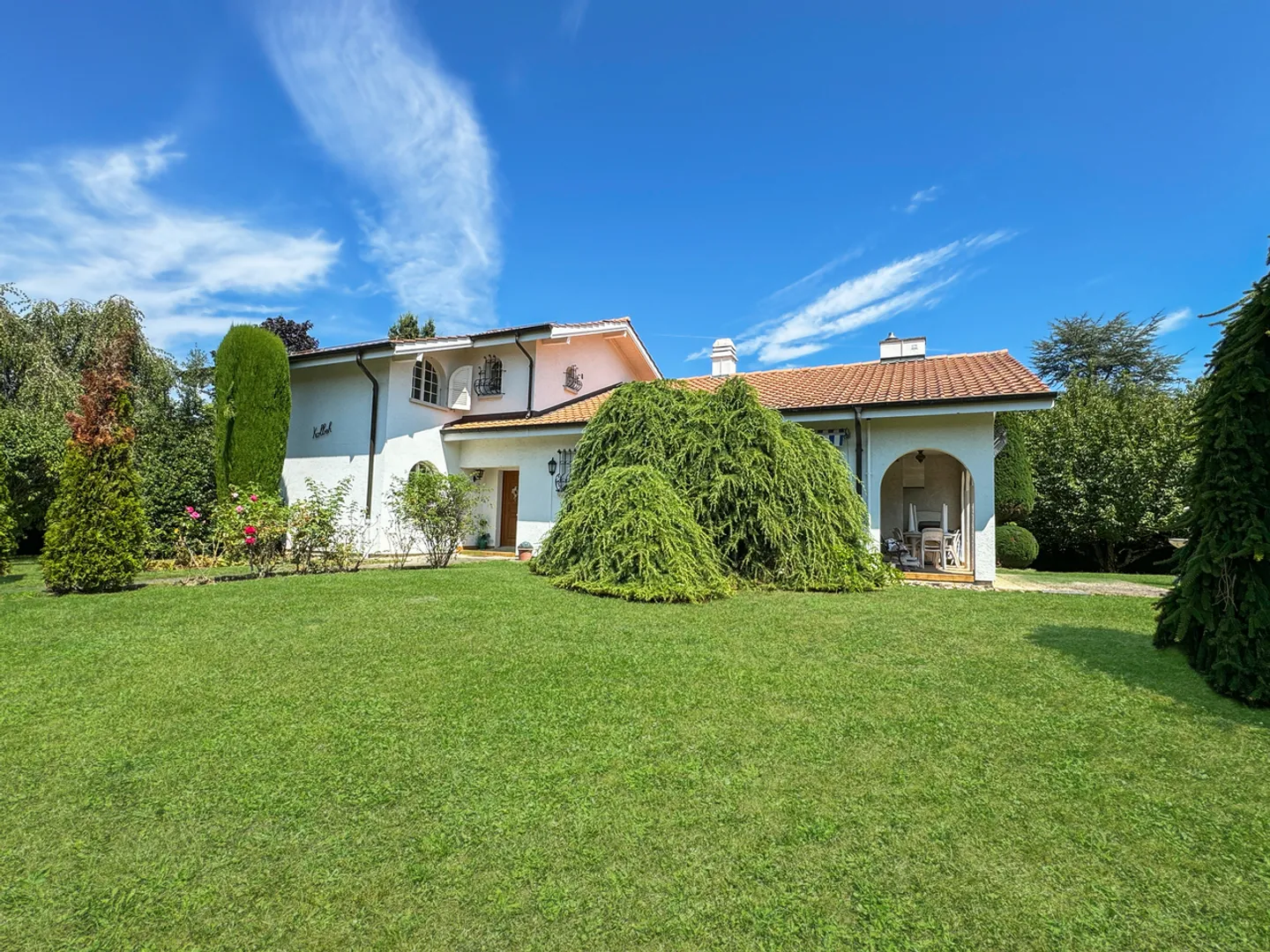 Villa singola a Founex su un bellissimo lotto di 1400m2 - Foto 1 di 10