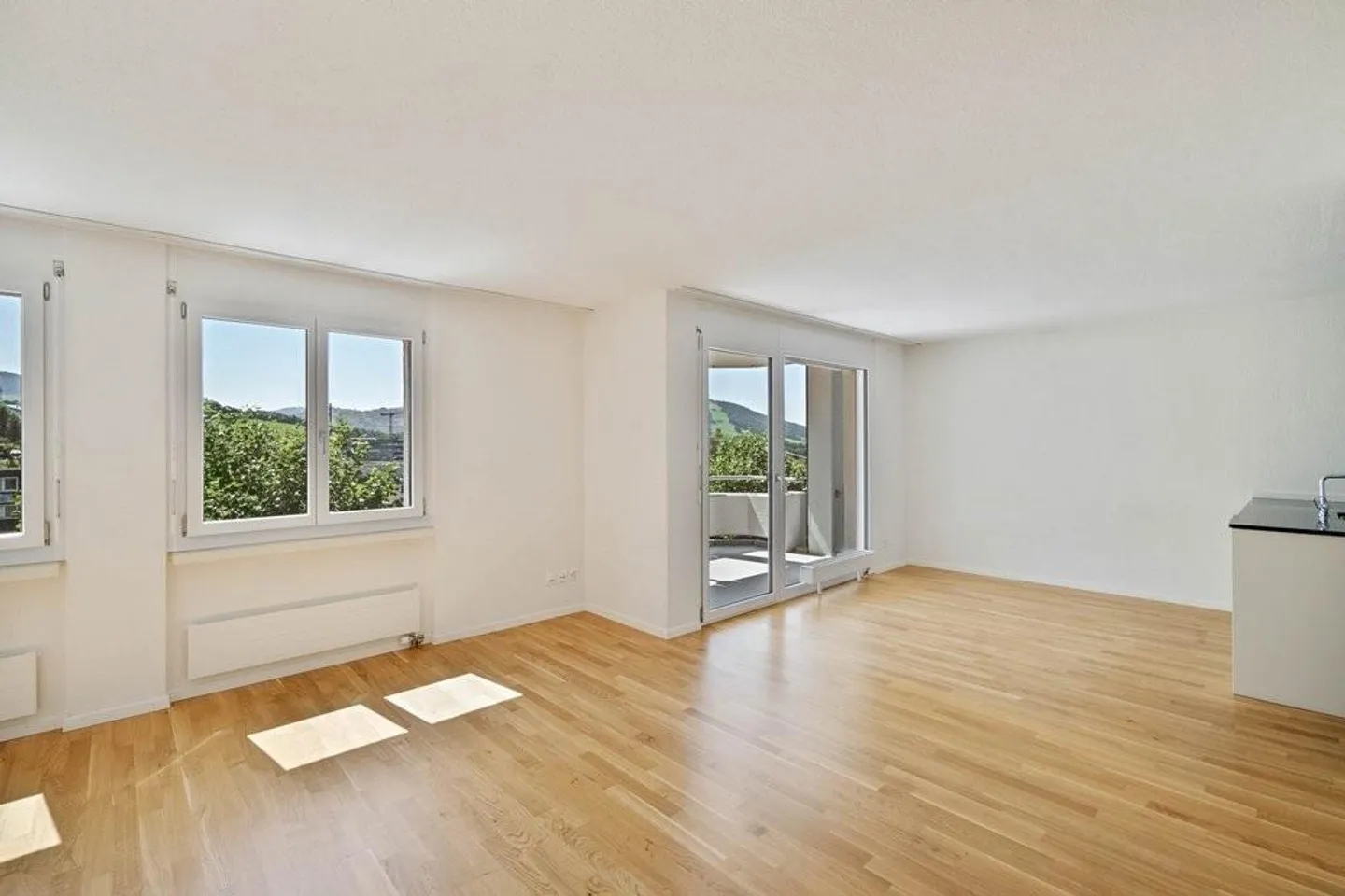 Vivere comodamente in un edificio residenziale ben tenuto - Foto 5 di 8