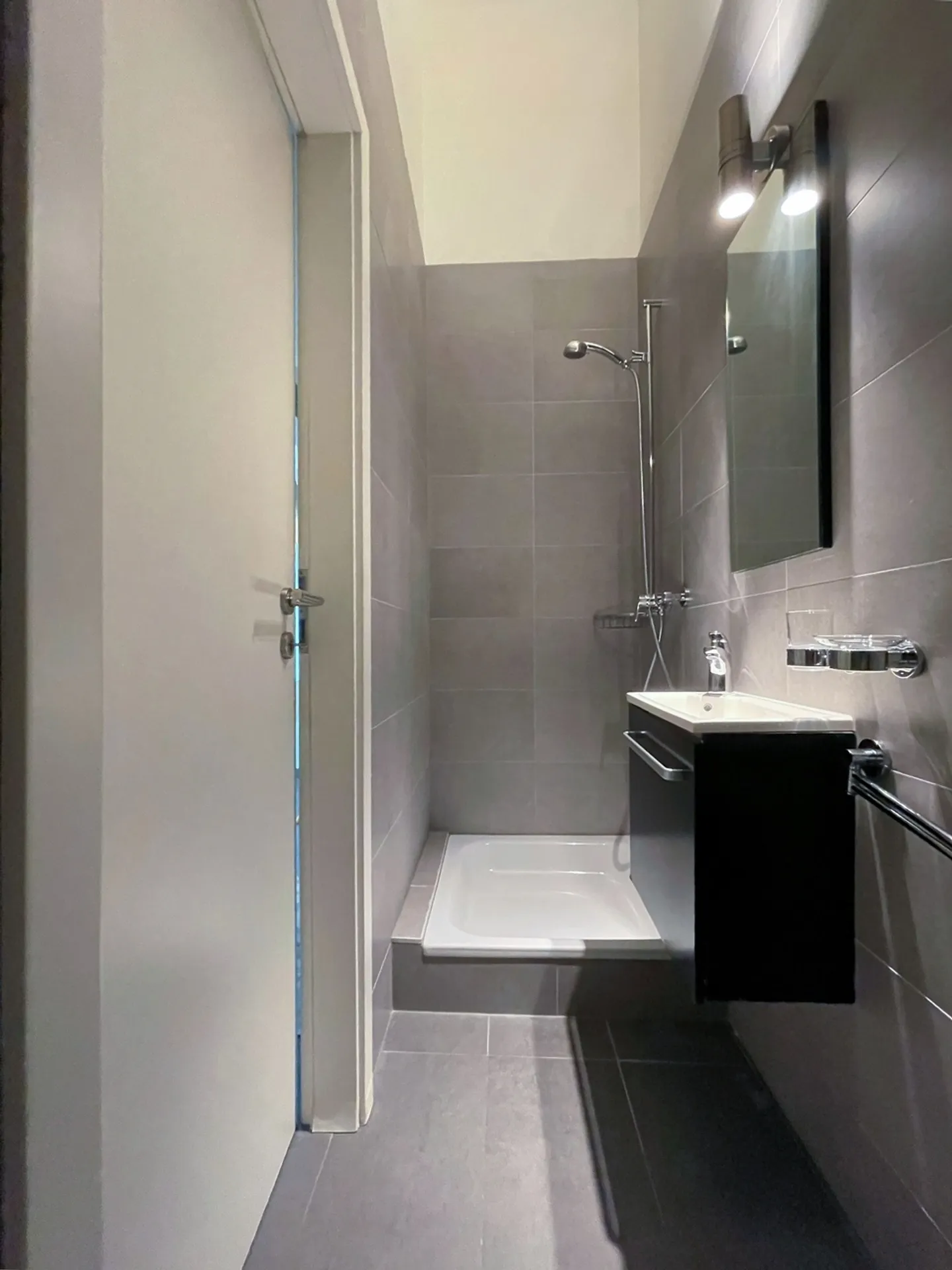Large studio with separate kitchen - Cugy (VD) - Photo 2 of 6