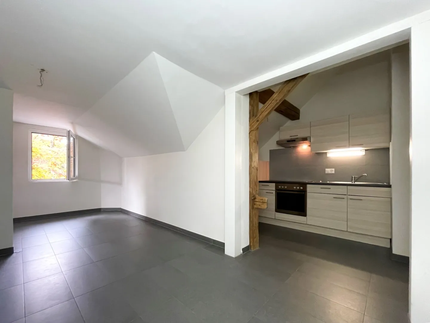 Large studio with separate kitchen - Cugy (VD) - Photo 3 of 6