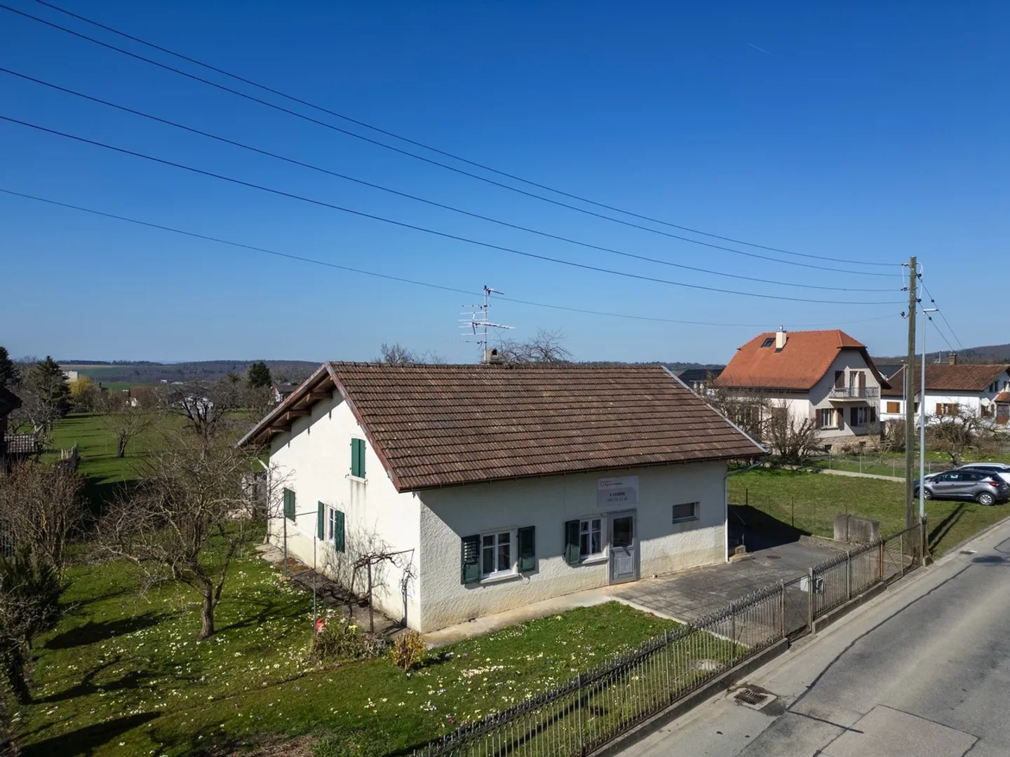 Einfamilienhaus zu renovieren - Foto 1 von 8