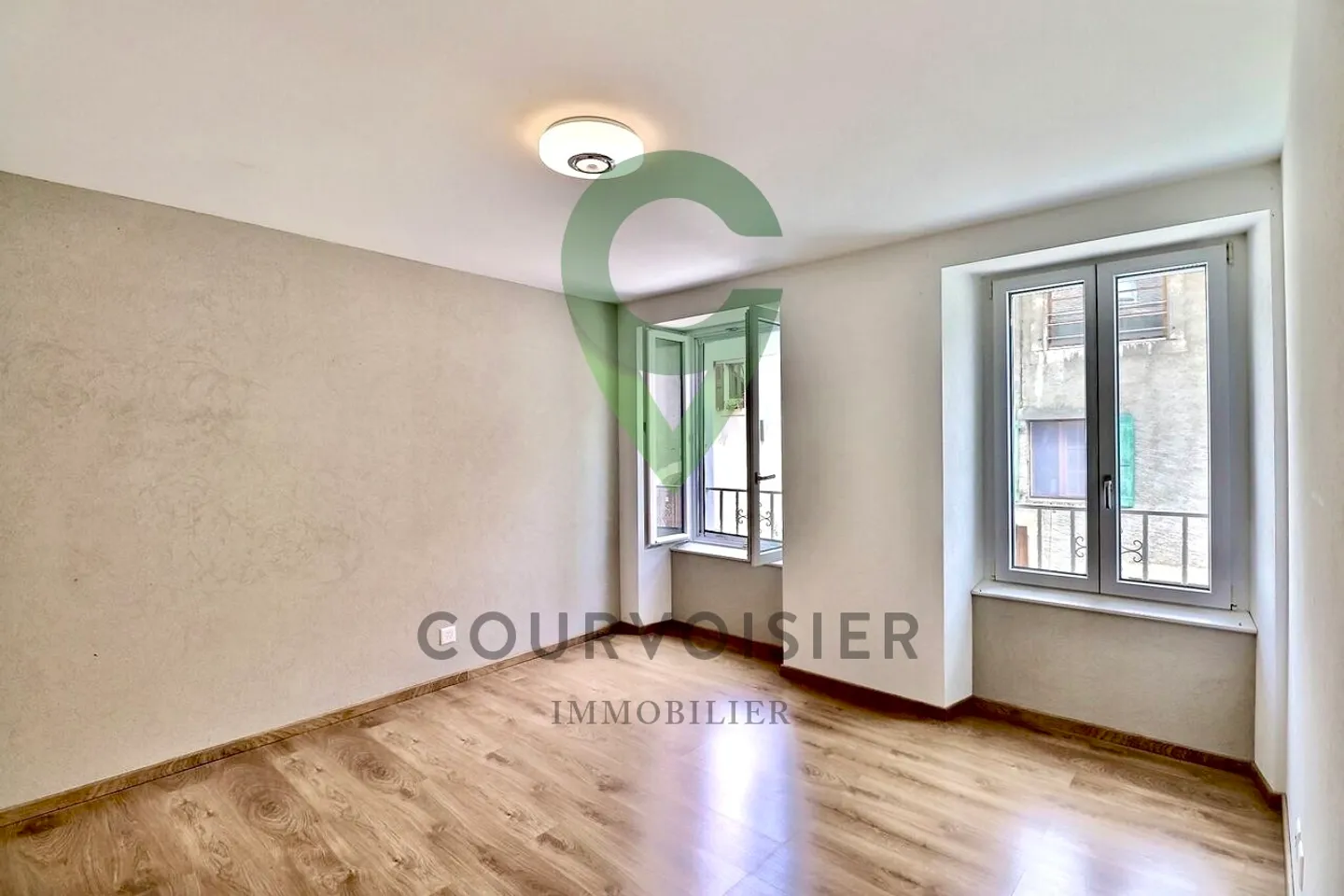 Wohnung kaufen - Foto 3 von 9