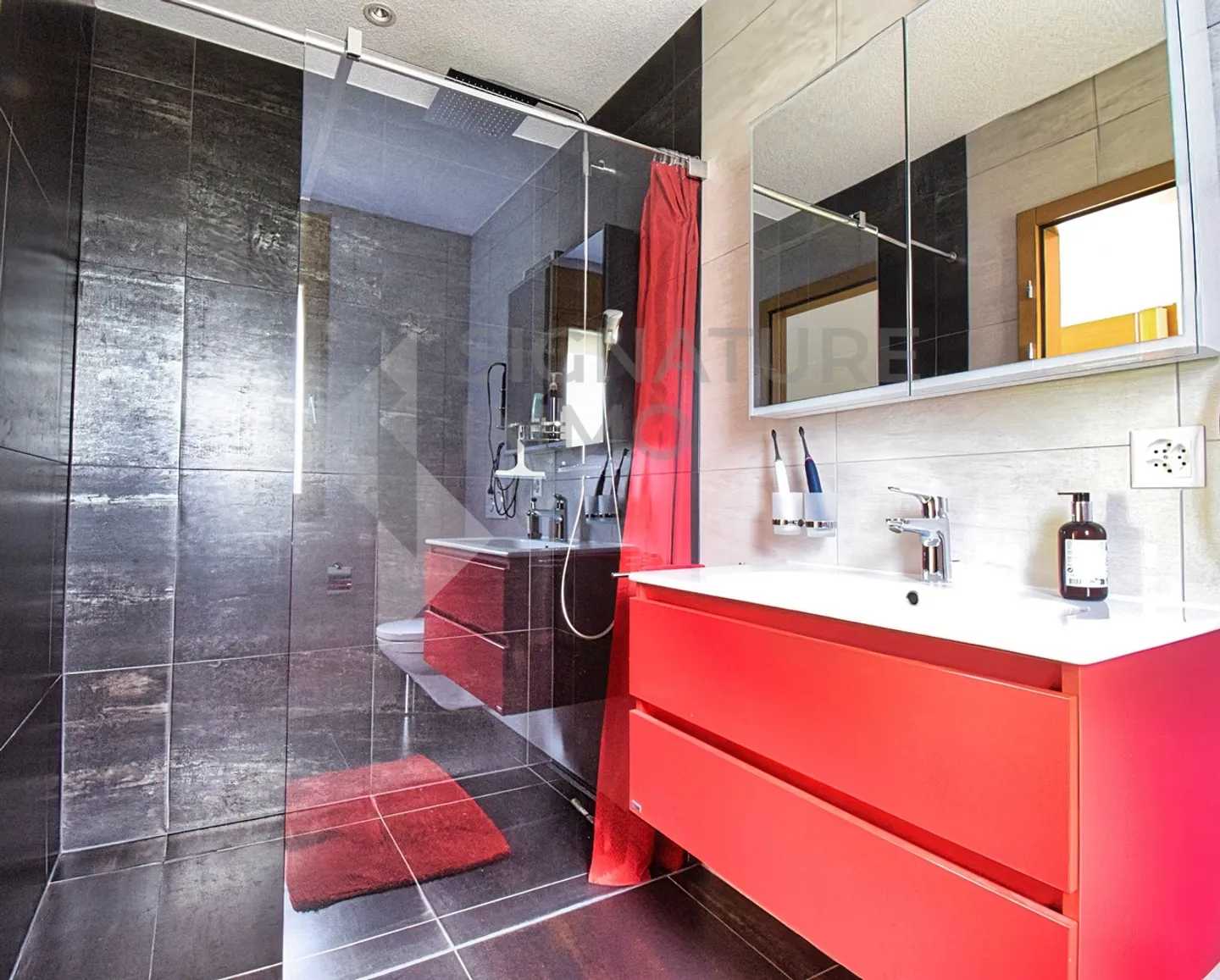 Appartamento di 3,5 locali 95 m² con vista libera sulle montagne - Foto 8 di 9