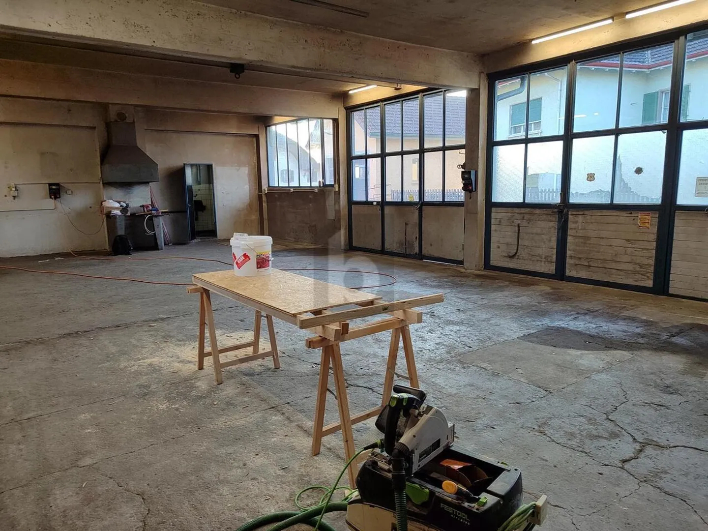 Vielseitiger Werkstattbereich - Foto 3 von 6