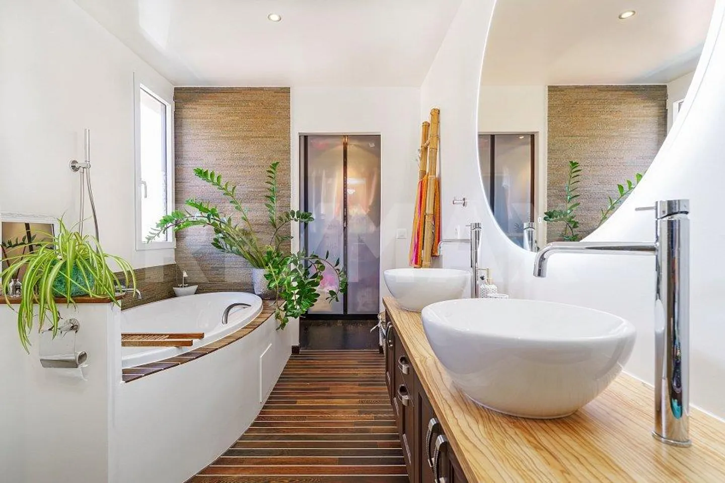 Vero colpo di fulmine: carattere, modernità e volumi generosi. - Foto 11 di 13