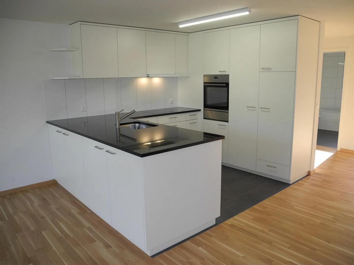 Appartement moderne de 4,5 pièces avec vue sur les montagnes d'Alpstein - Photo 1 sur 13