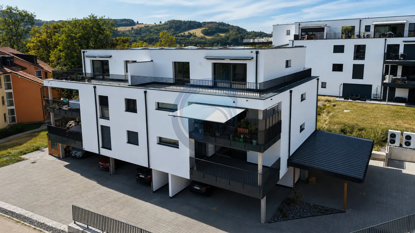 BEL APPARTEMENT NEUF DE 4.5 PIÈCES AVEC SPACIEUX BALCON - Photo 1 of 10
