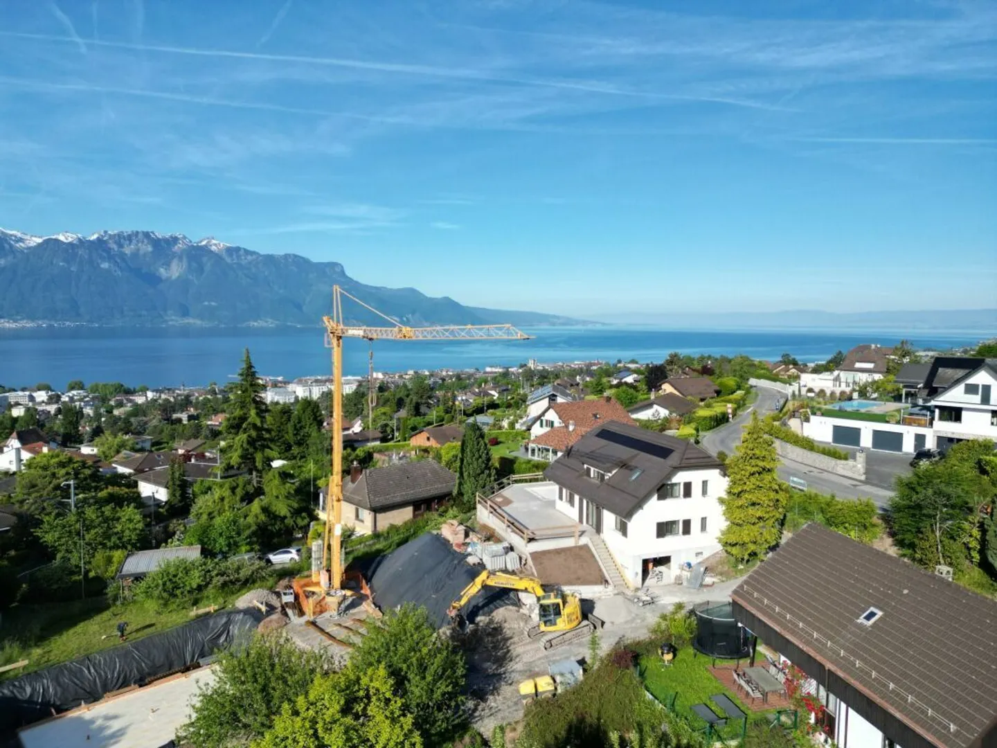 RARE Individual Villa 5.5 rooms in St-Légier-La Chiésaz - Photo 4 of 13