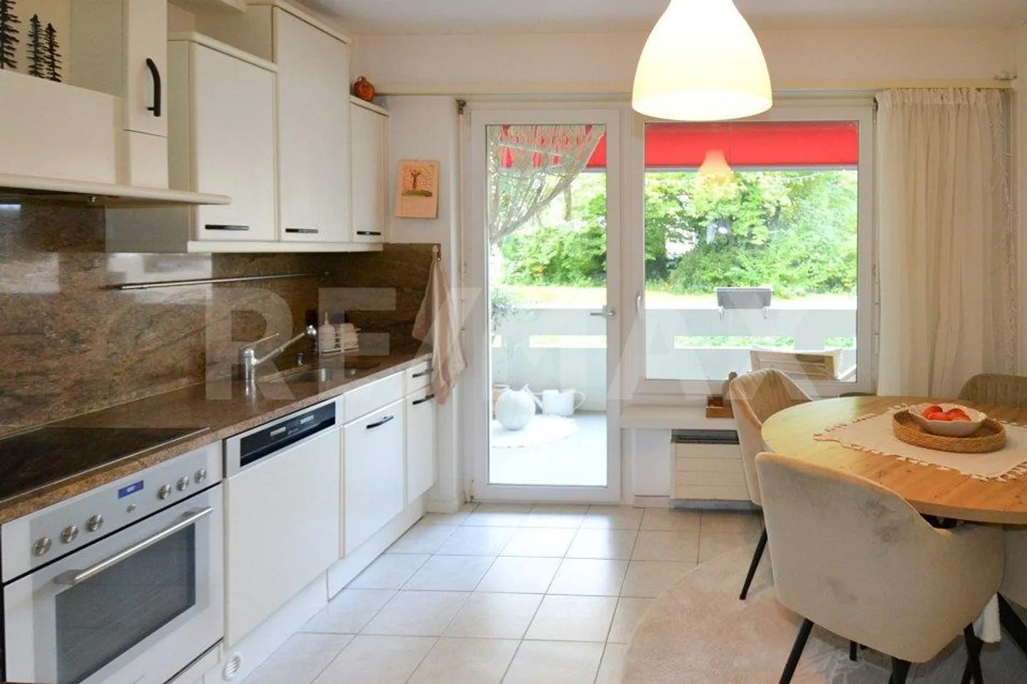 Appartement 4.5 pièces - Foto 4 von 10