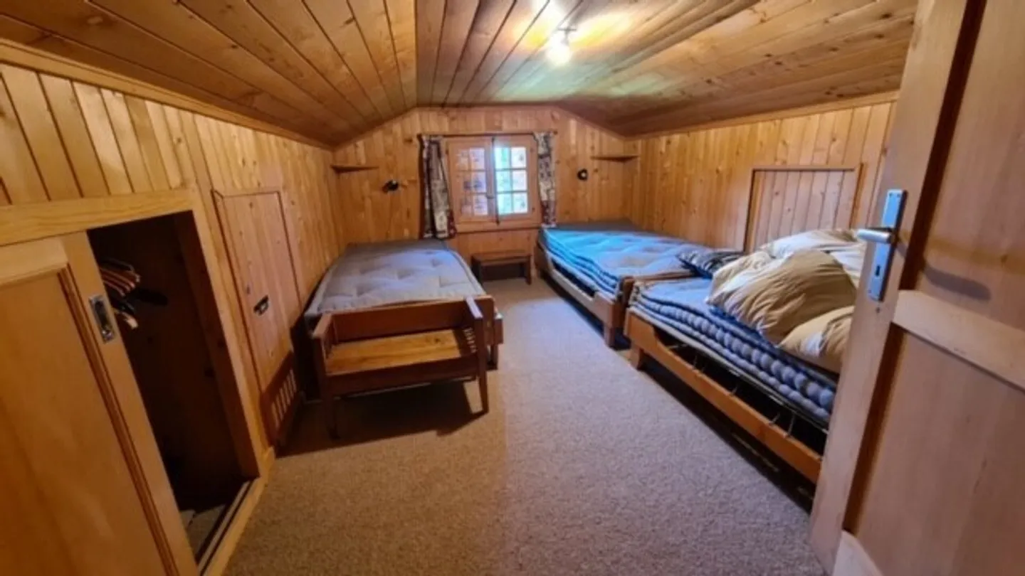 Außergewöhnliches Ski-Chalet in Clambin - Foto 9 von 17