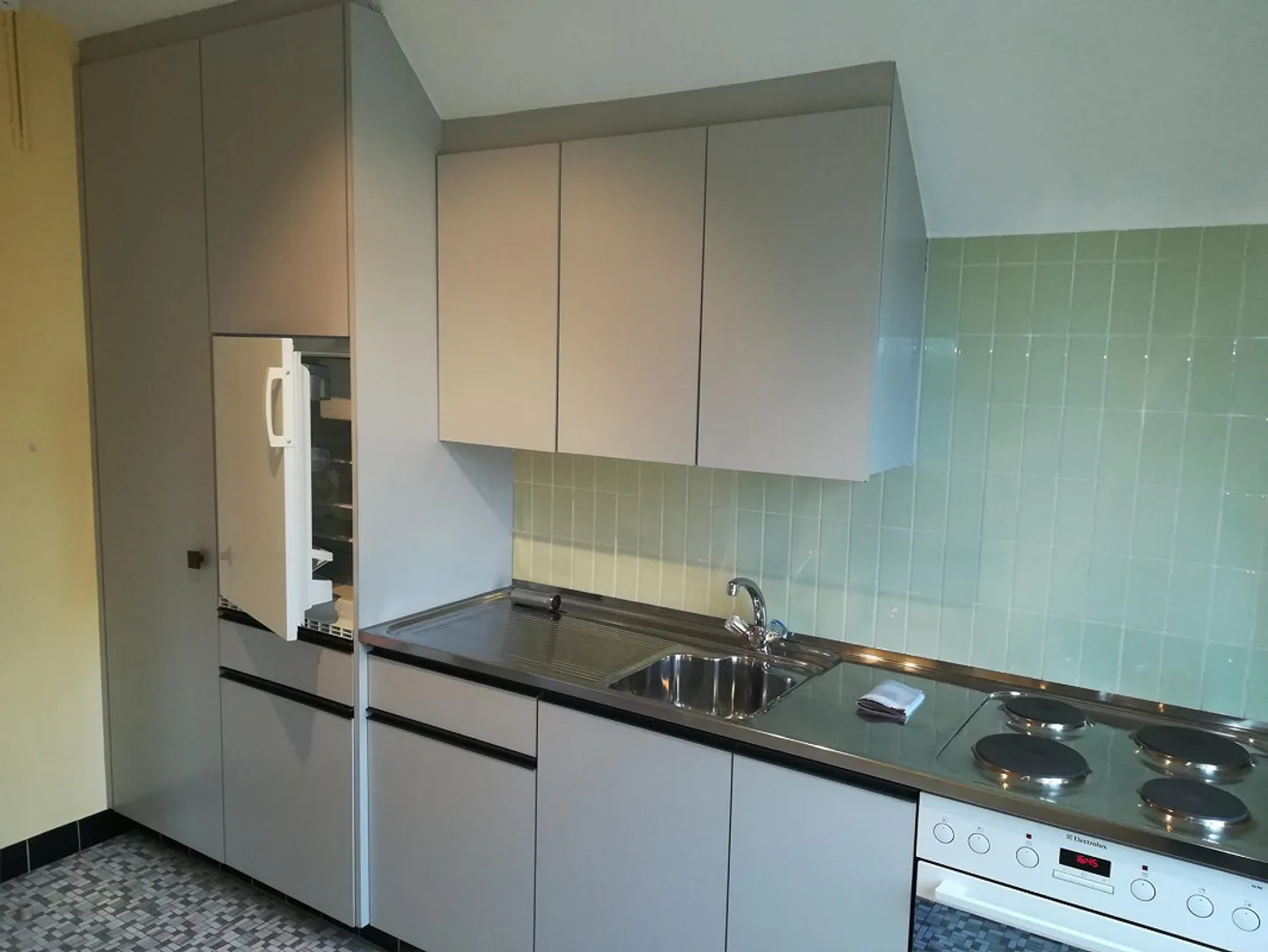 Appartamento di 3 locali in posizione tranquilla con un fantastico giardino condominiale - Foto 11 di 11