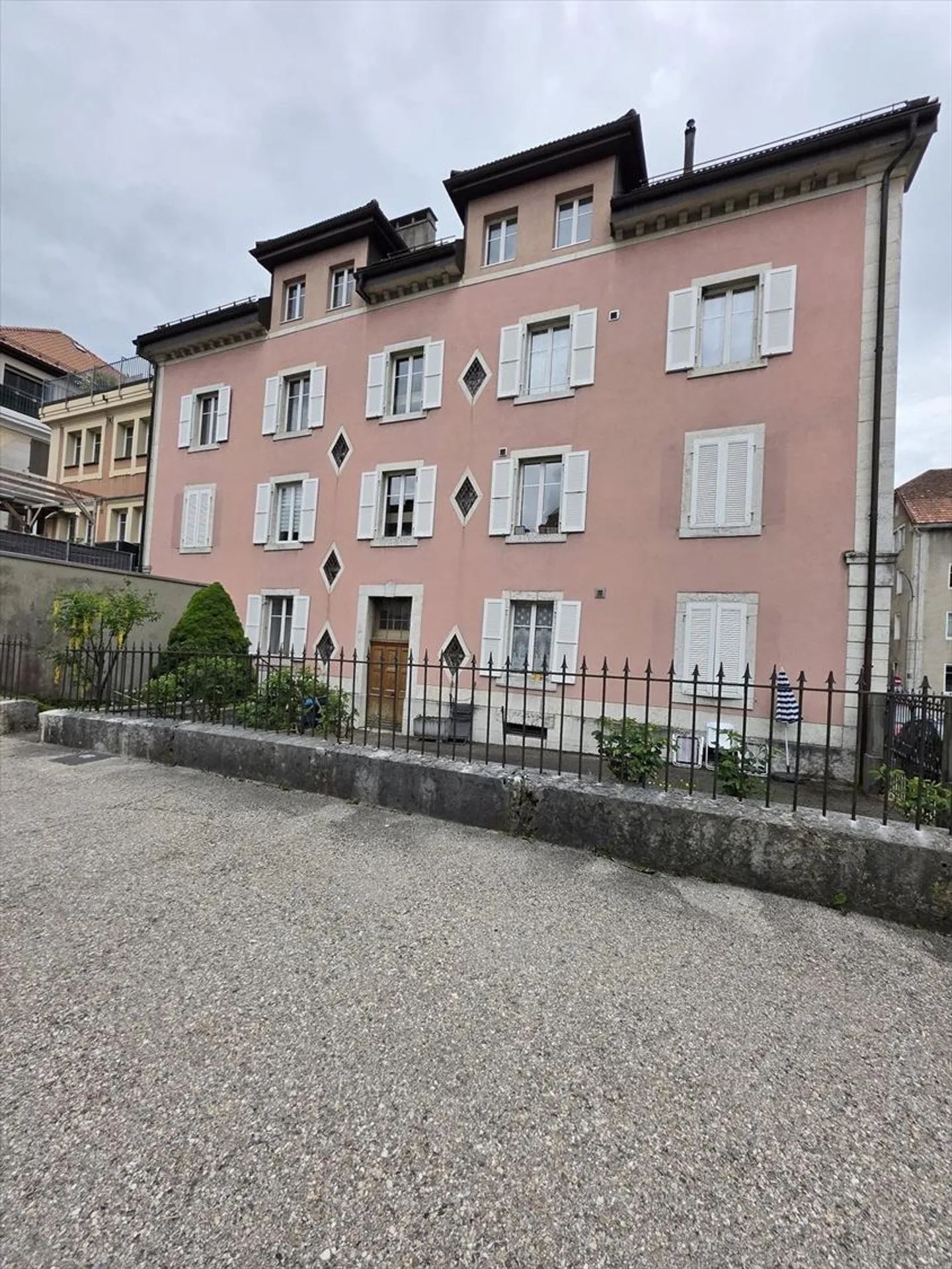 4.5 ECCEZIONALI STANZE DI 150 M2 - Foto 8 di 9