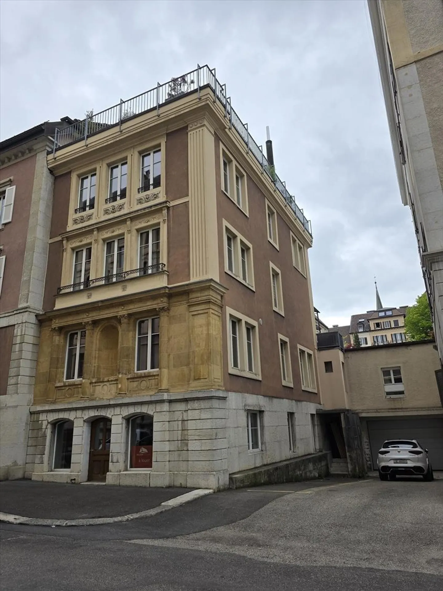 4.5 ECCEZIONALI STANZE DI 150 M2 - Foto 9 di 9