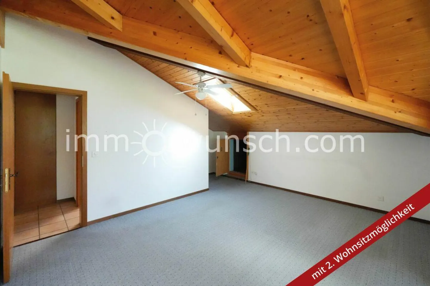 Charmante appartement en attique de 2 ½ pièces (3 ½ pièces) avec possibilité de résidence secondaire - Photo 9 sur 20