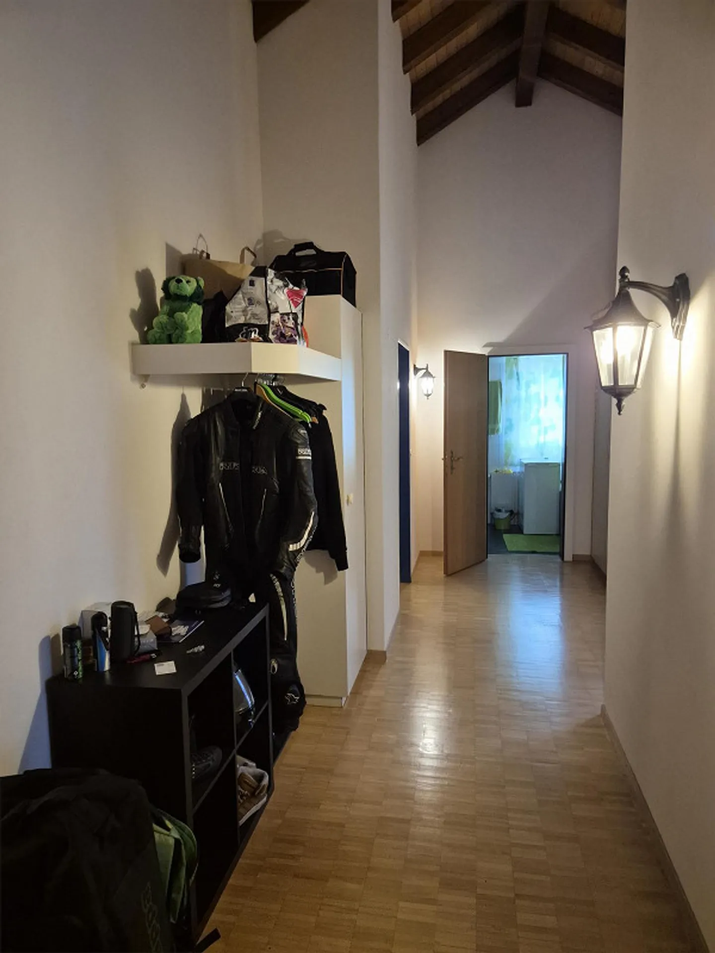 Charmante 3.5-Zimmerdachwohnung in Reinach zu vermieten - Foto 5 von 9