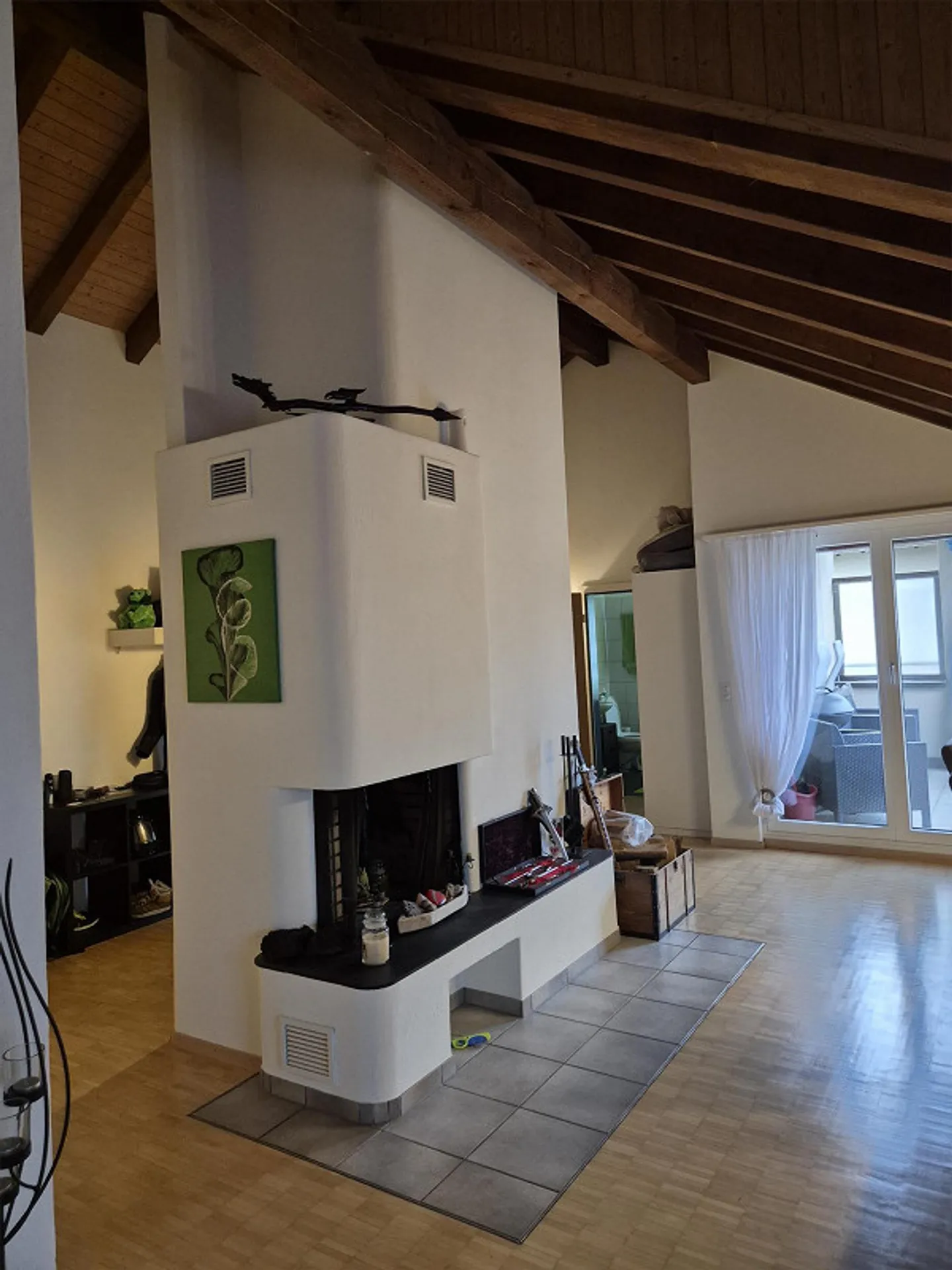 Charmante 3.5-Zimmerdachwohnung in Reinach zu vermieten - Foto 1 von 9
