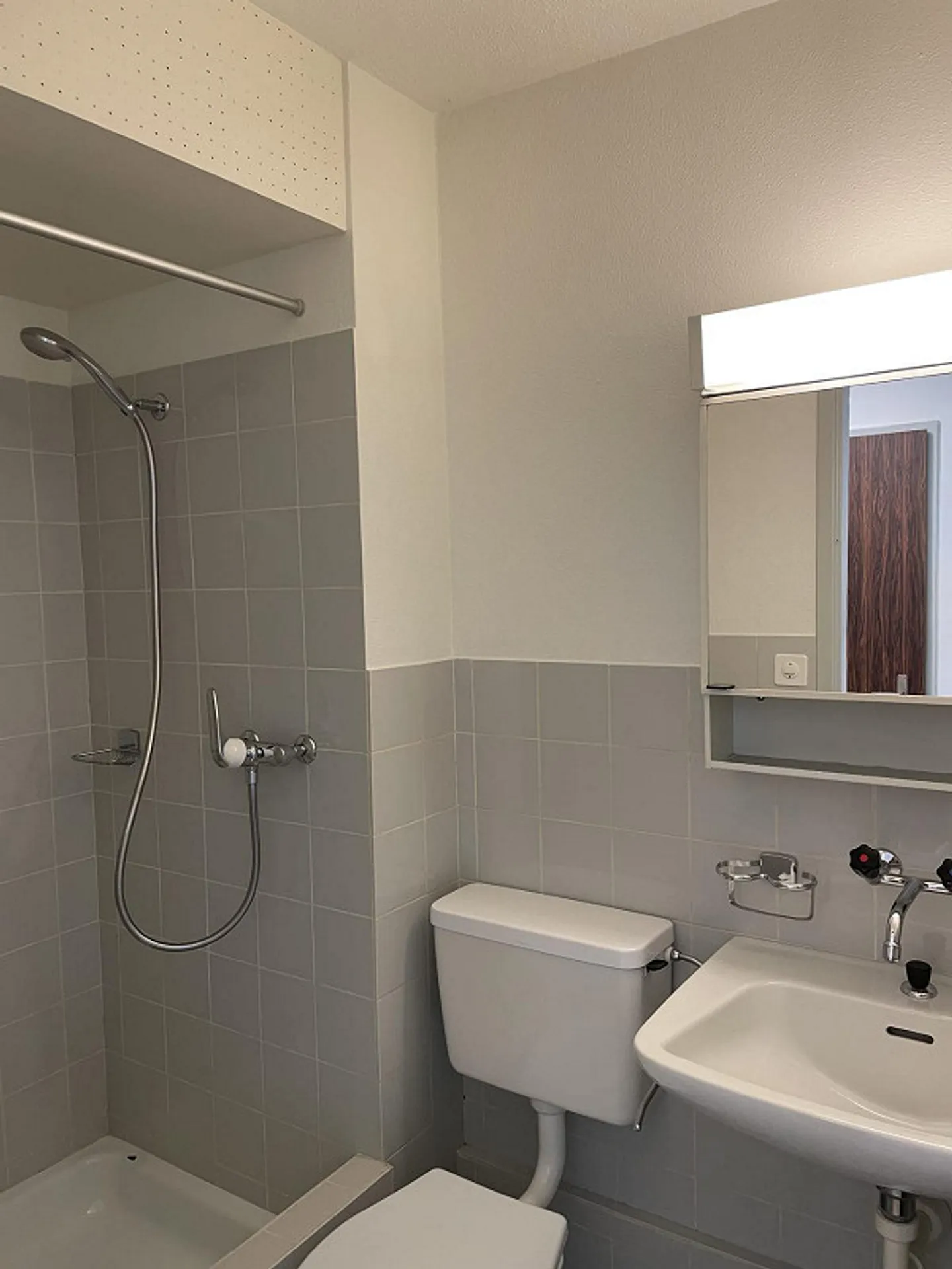 Kreuzlingen-Zentrum, 1.5 Room Apartment - Photo 2 of 3