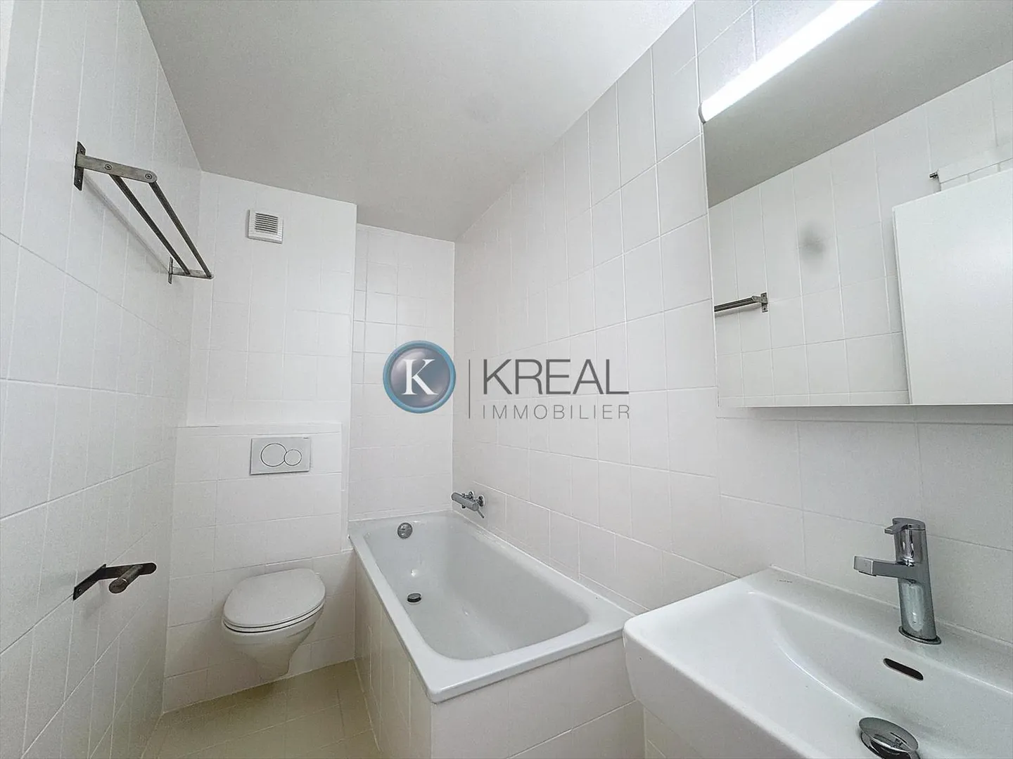 In the heart of the village? Magnificent 5.5 room apartment with 28 m² terrace! - Photo 7 of 9