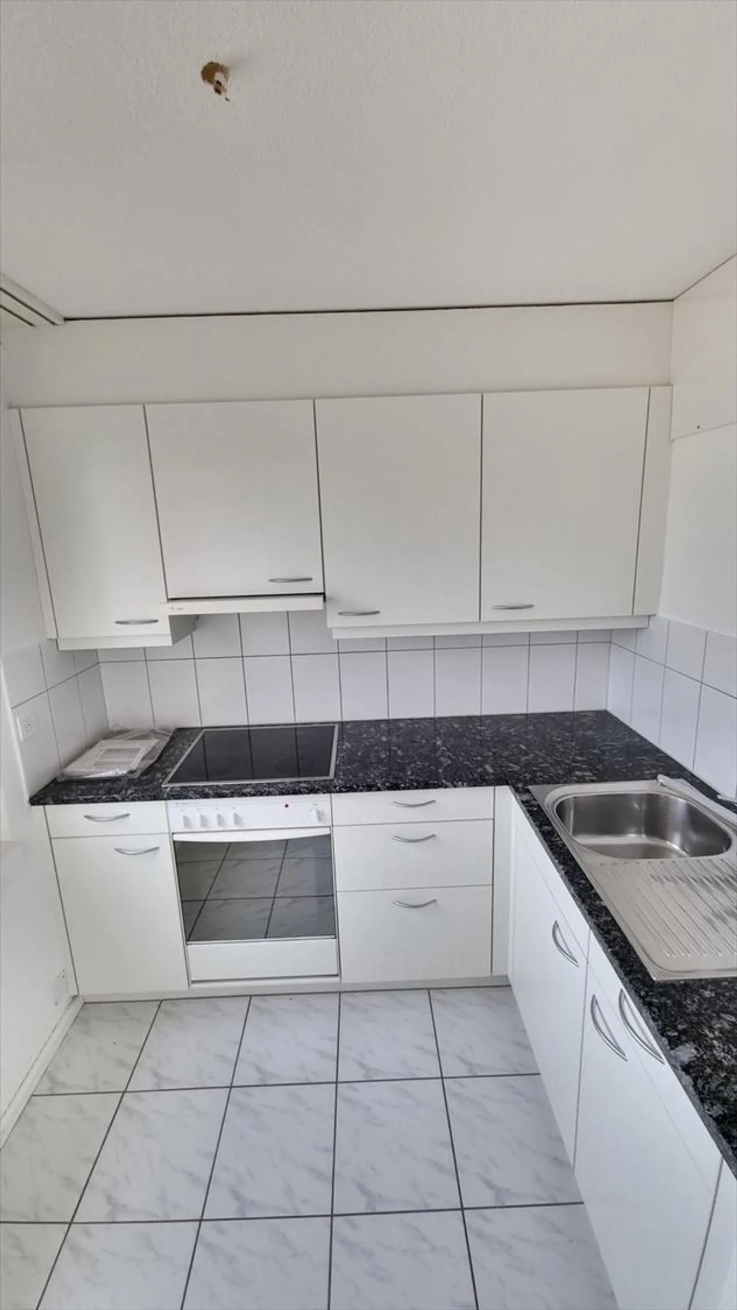 Here ends your apartment search! - Photo 1 of 3