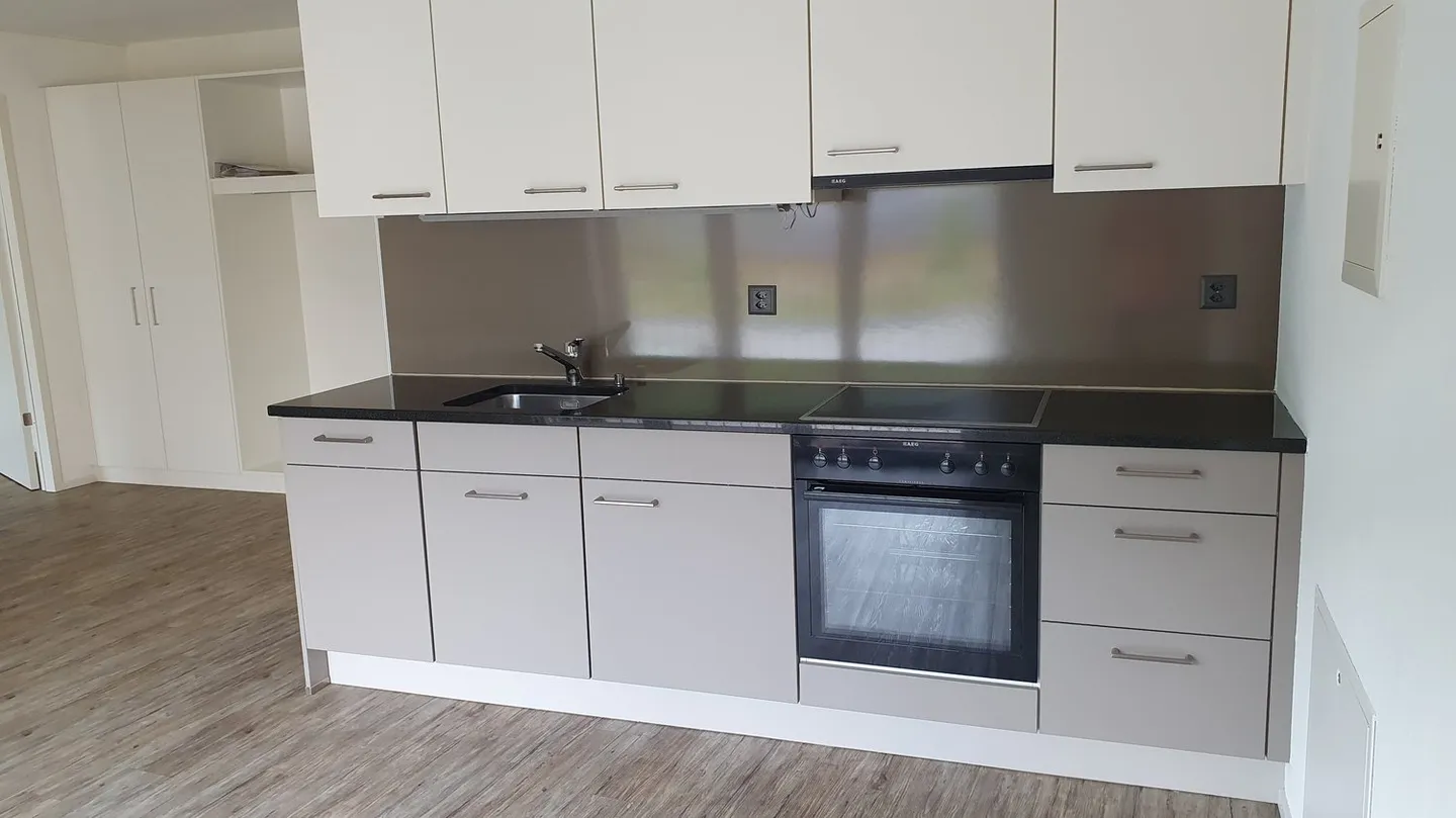 Apartment in Senior Residence - Photo 2 of 14