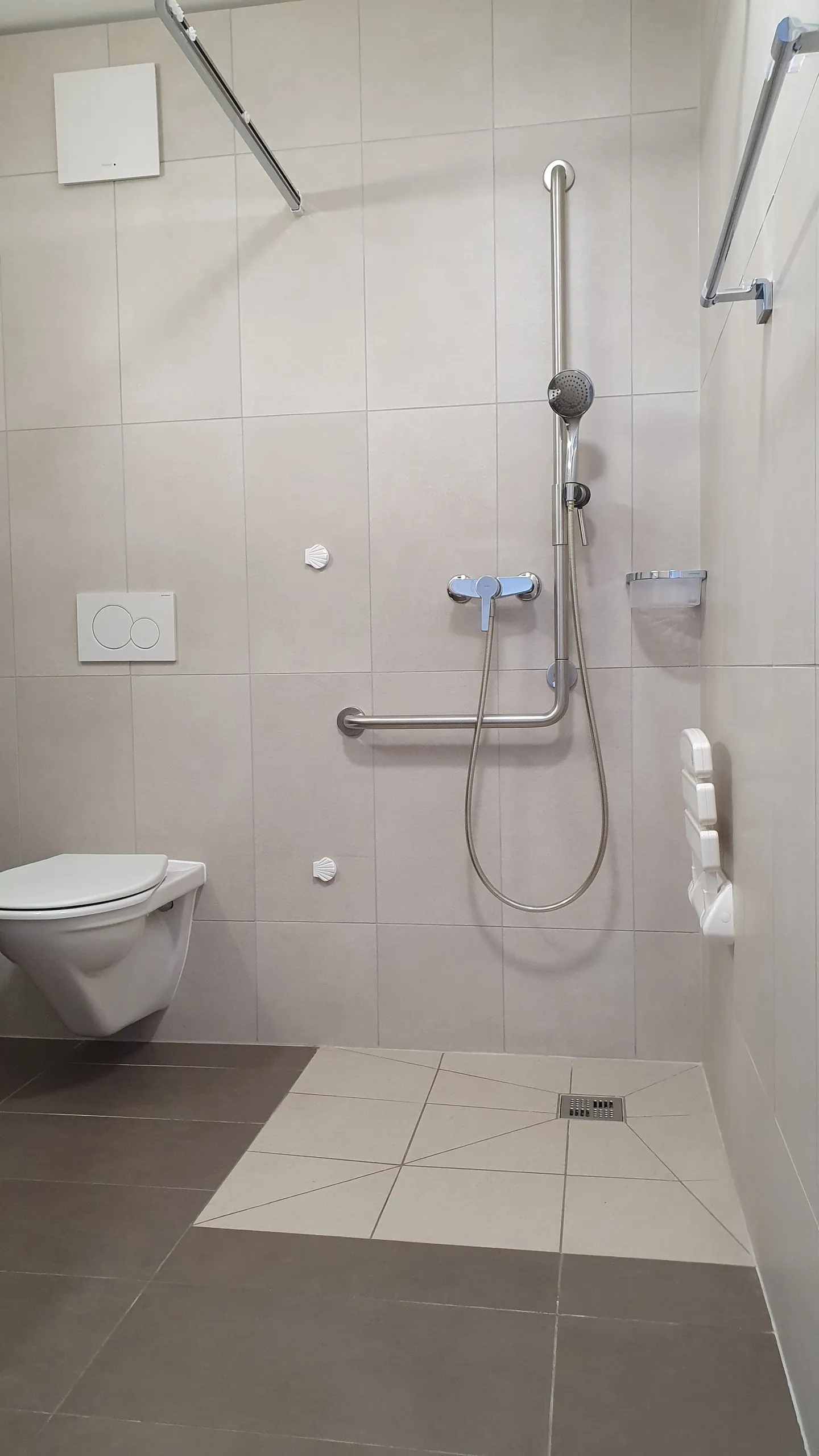 Apartment in Senior Residence - Photo 5 of 14