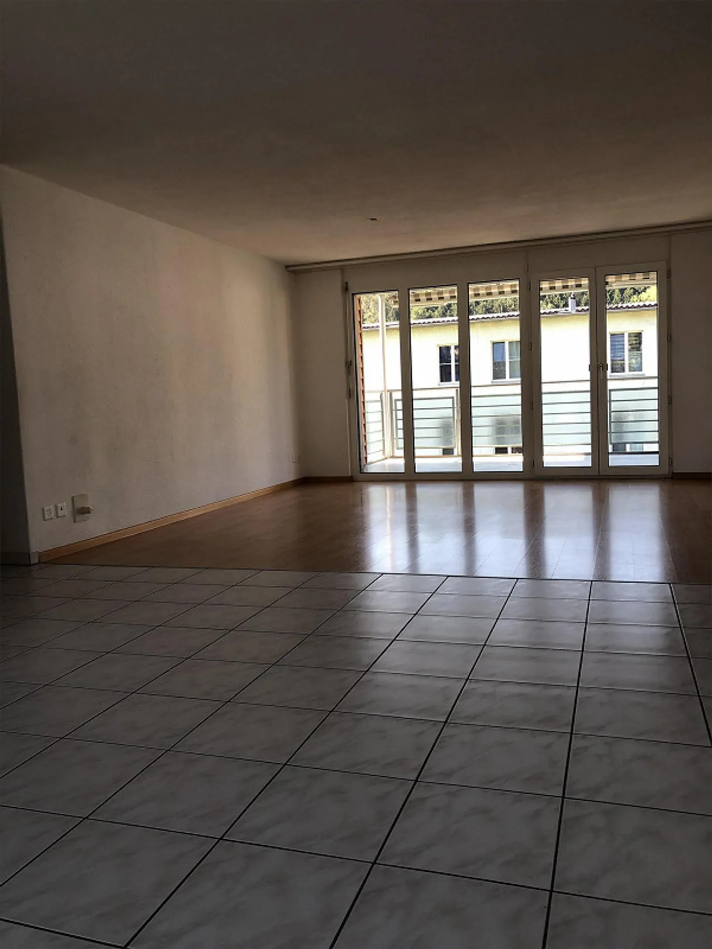 4.5 Room Apartment - Photo 5 of 7