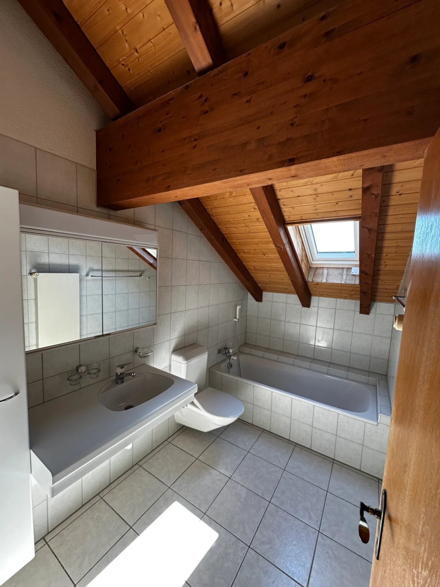 Cozy apartment in a family-friendly residential area - Photo 7 of 9