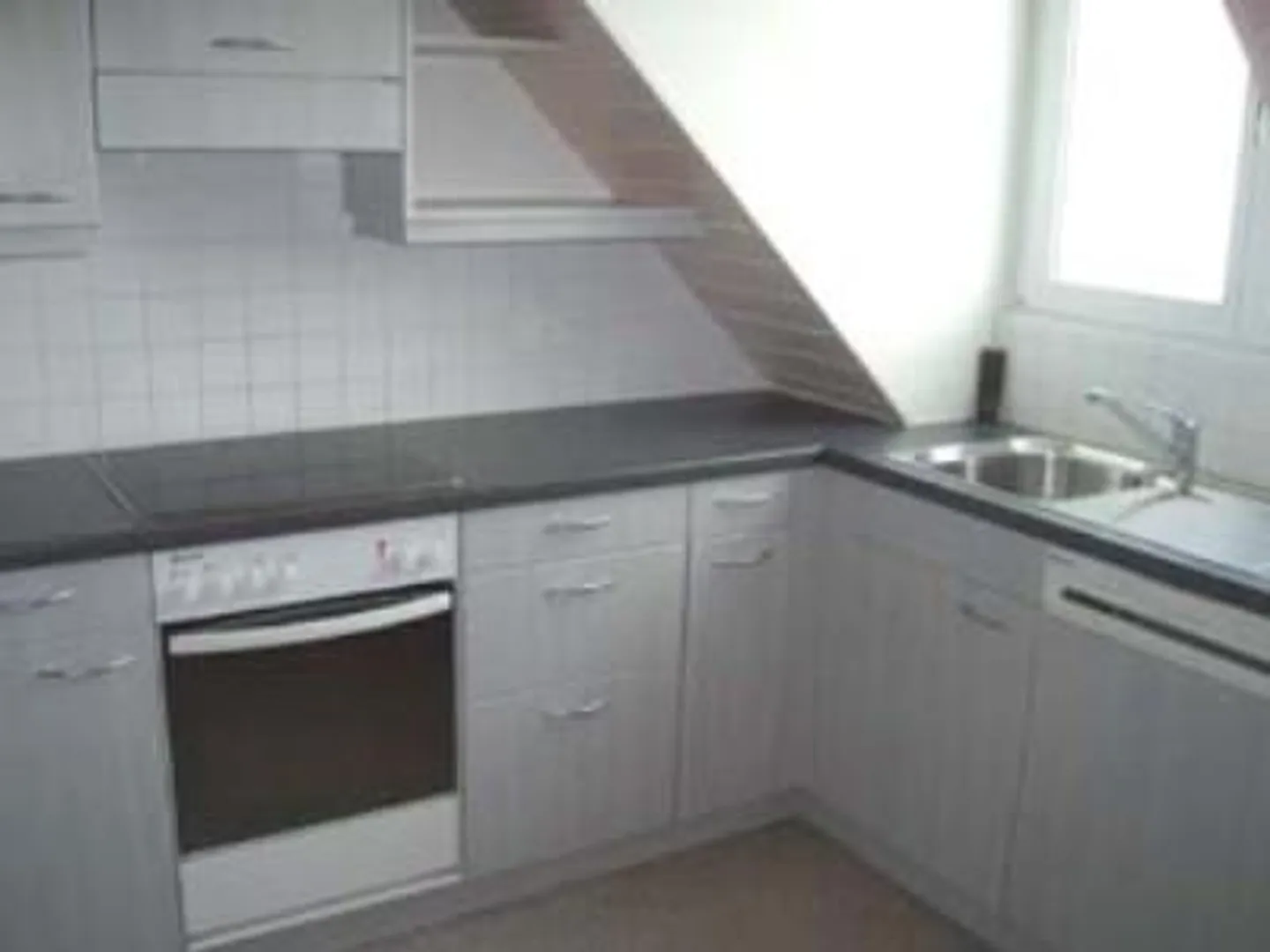 Casa plurifamiliare, abitazione e commercio - Foto 6 di 22