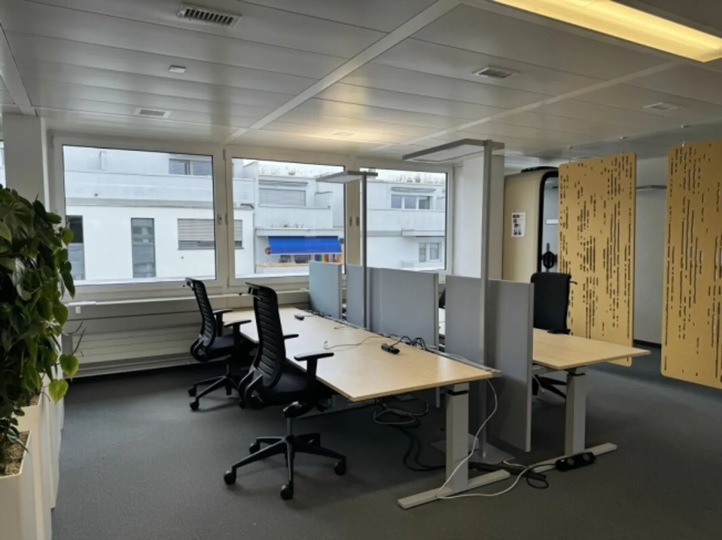 Modern Office Space in Zurich Altstetten - Photo 9 of 12