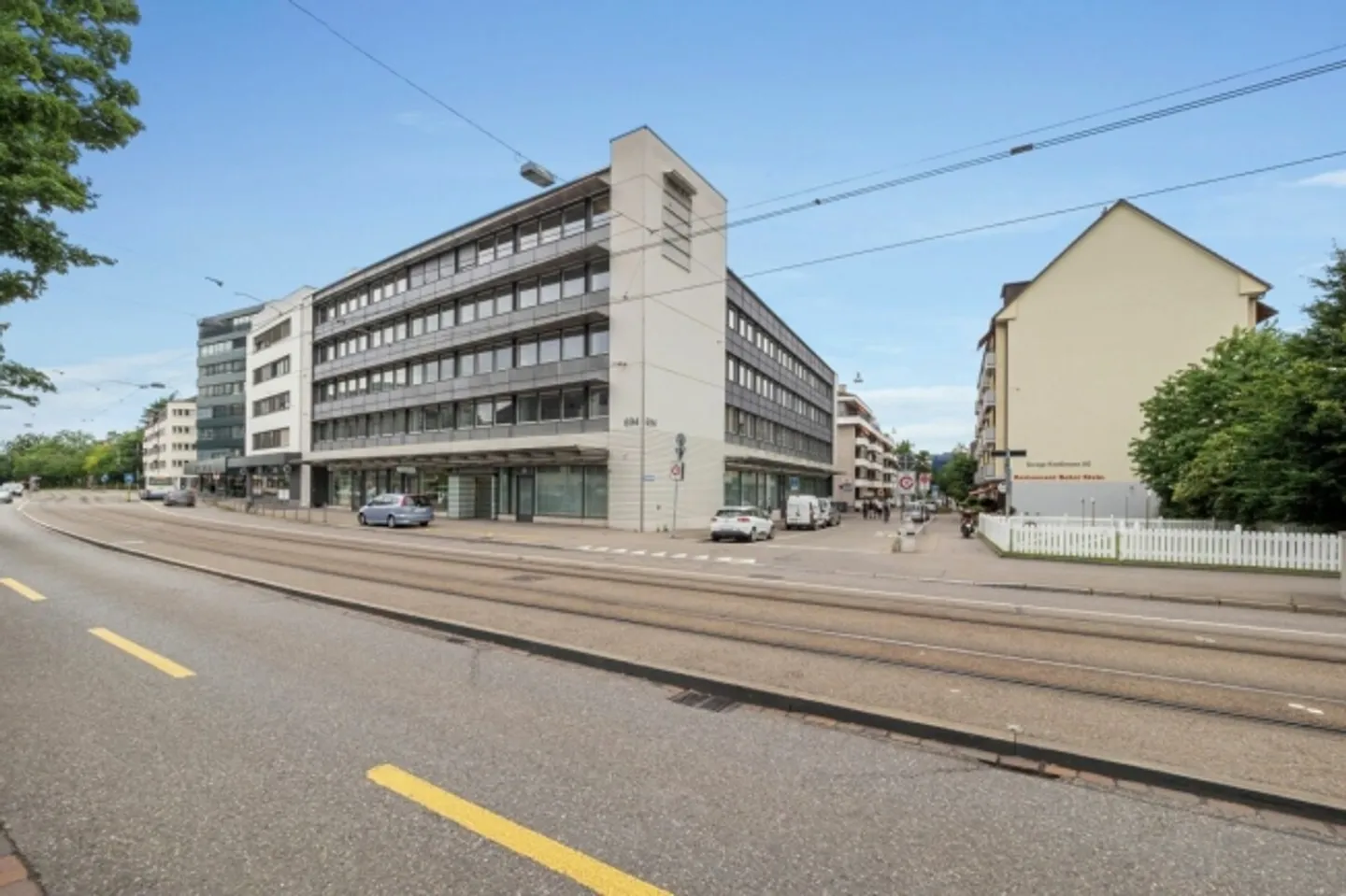 Modern Office Space in Zurich Altstetten - Photo 12 of 12