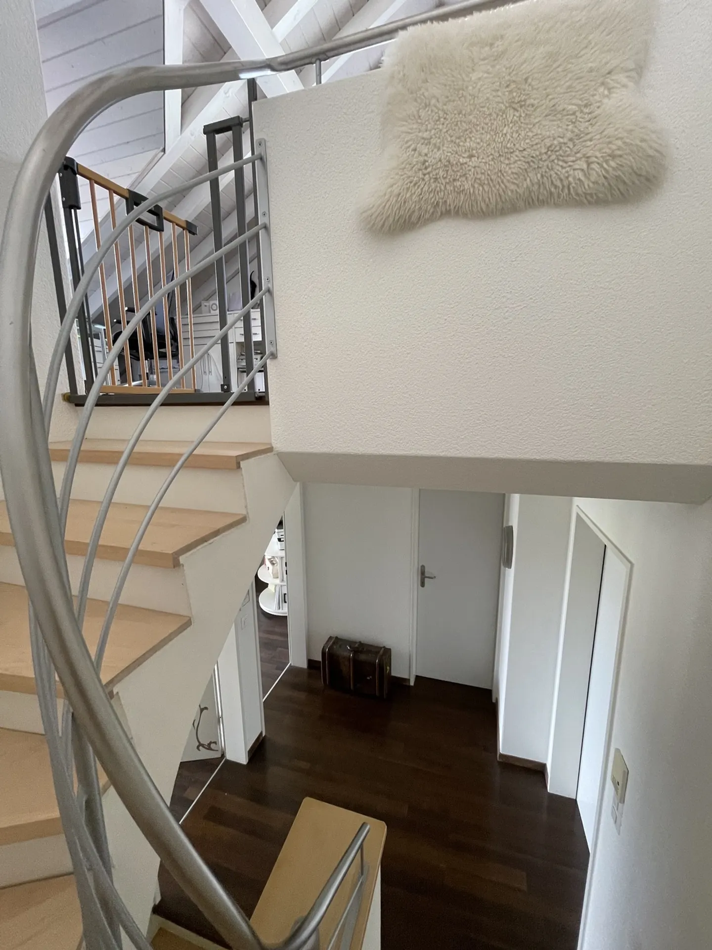 Modernes Familienhaus mit Garten - Foto 9 von 10