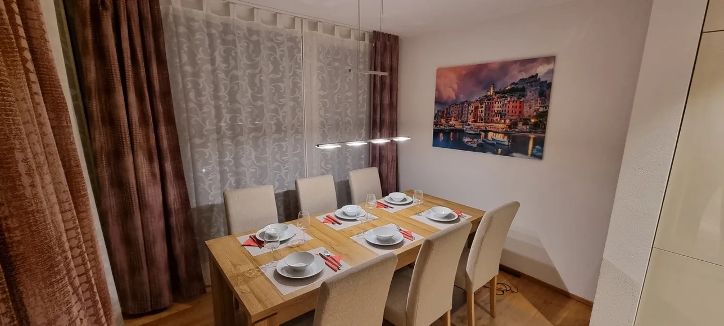 Modern 3.5-room furnished apartment with balcony - Photo 8 of 10