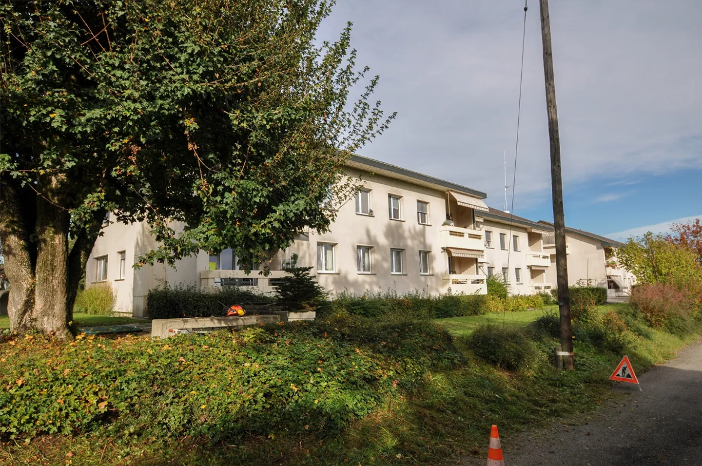 Appartamento di 4 stanze situato in un luogo tranquillo nel verde - Foto 3 di 12