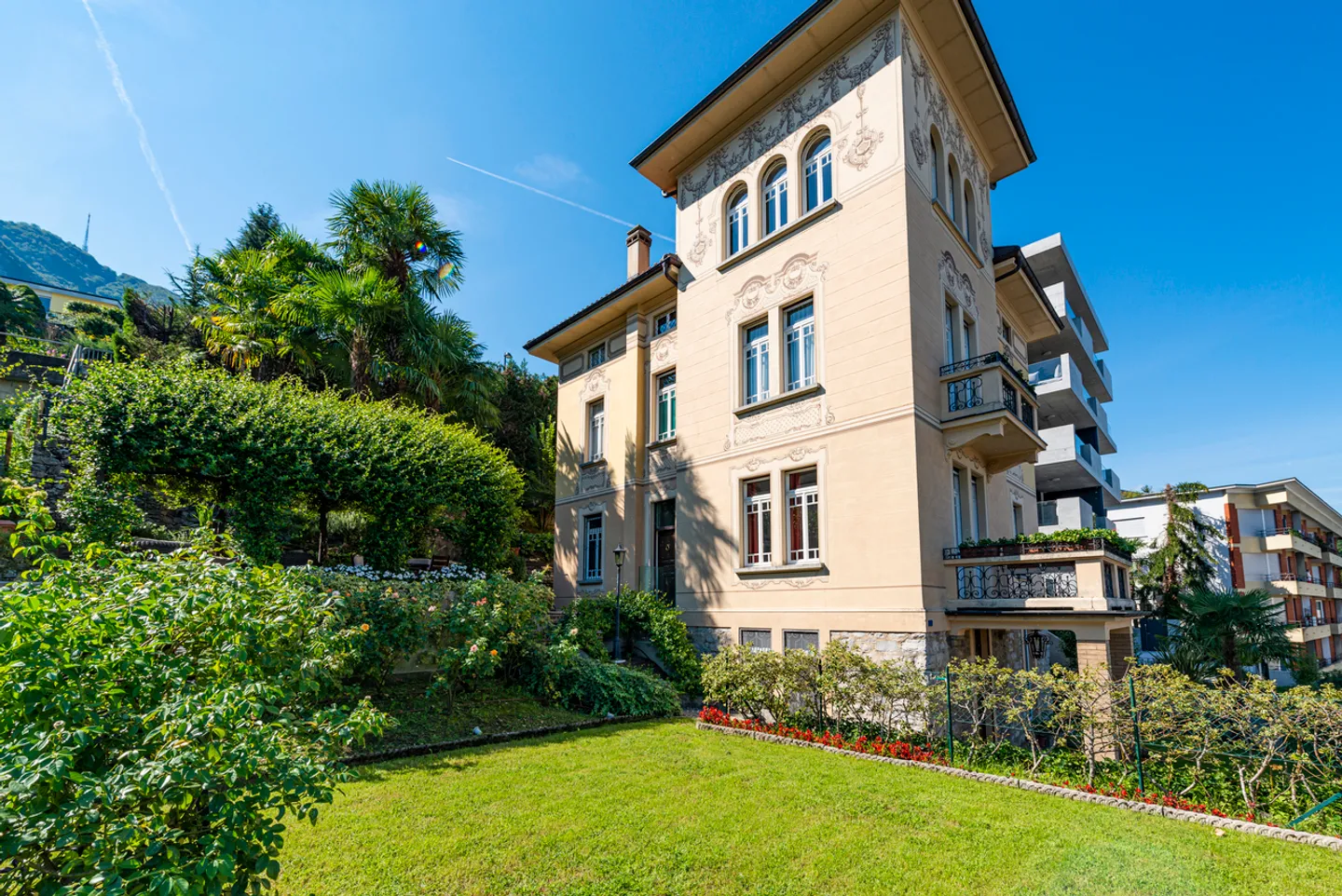 Villa for sale - Photo 2 of 19