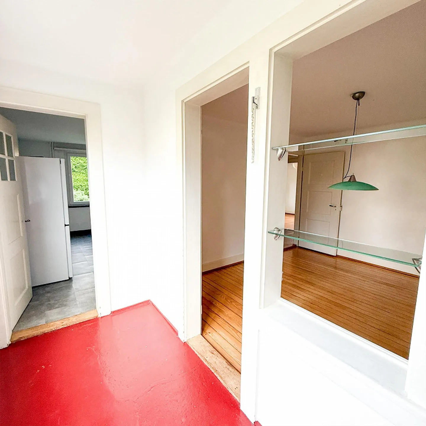 Maison résidentielle avec des possibilités d'utilisation polyvalentes - Photo 7 sur 17