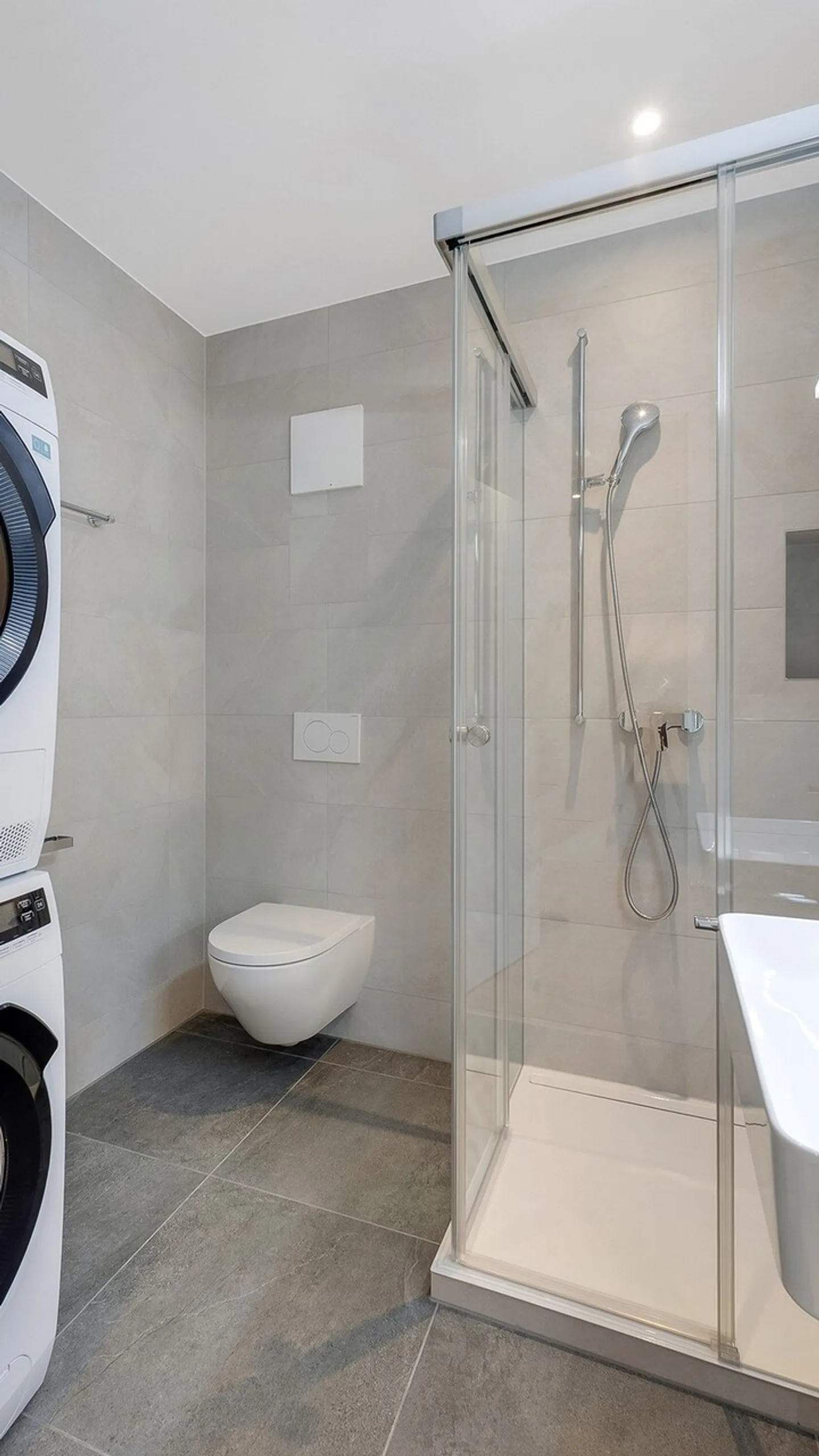 Première location - Studio sous le toit - Photo 8 sur 9