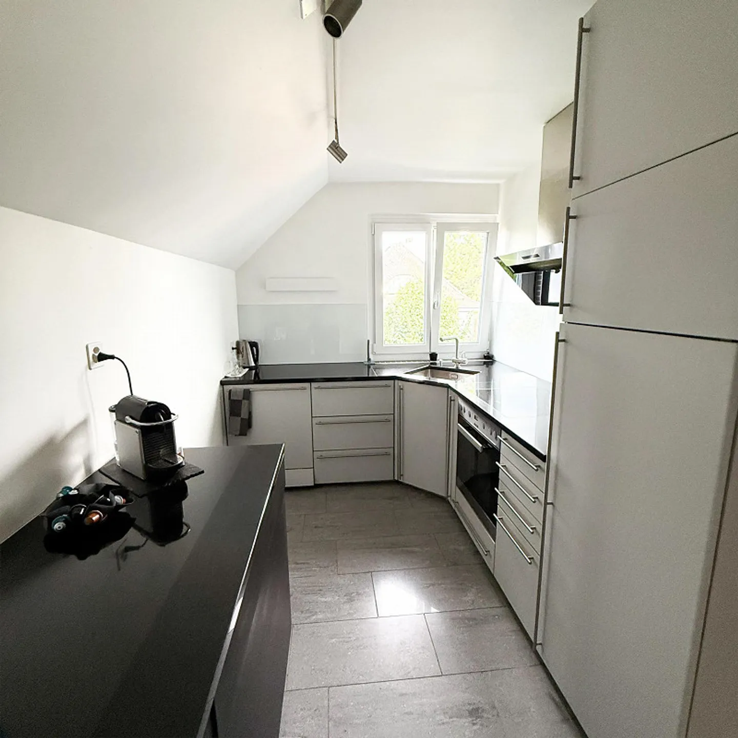 Maison résidentielle avec des possibilités d'utilisation polyvalentes - Photo 11 sur 17