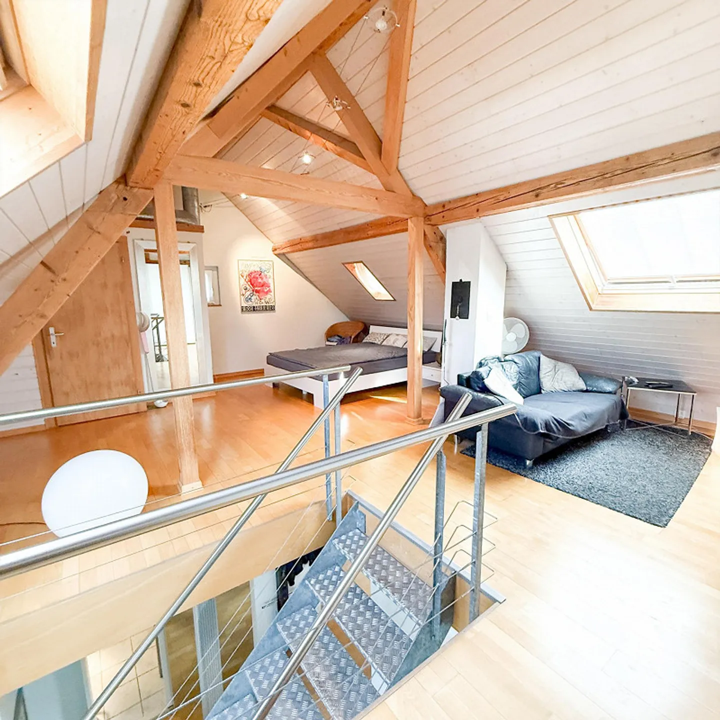 Maison résidentielle avec des possibilités d'utilisation polyvalentes - Photo 13 sur 17