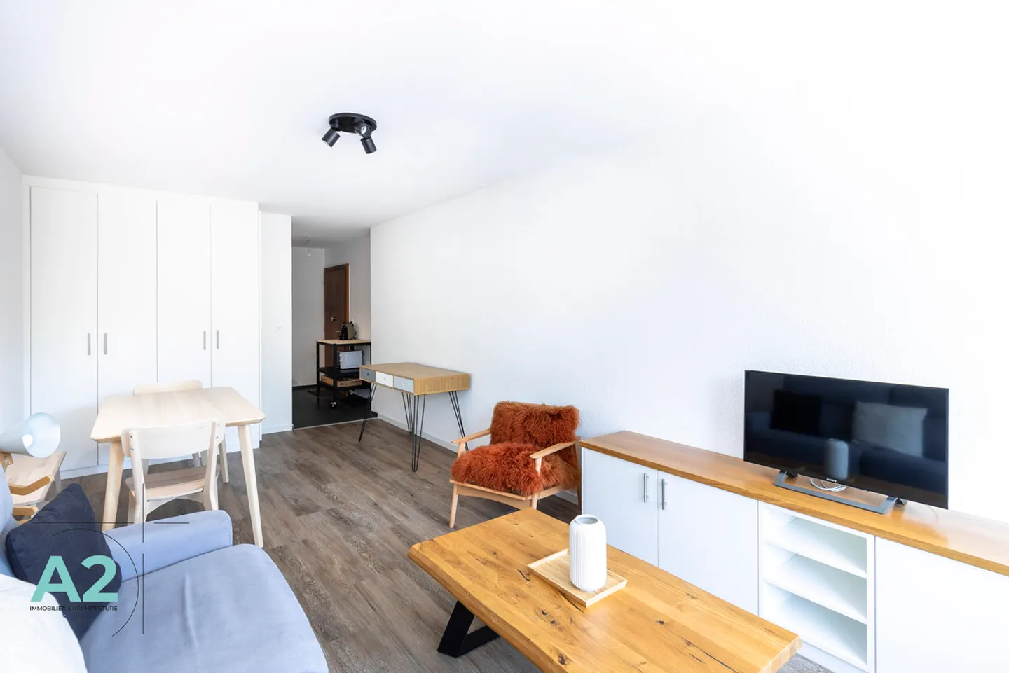 STUDIO PLEIN SUD ENTIÈREMENT RÉNOVÉ - À L'ANNÉE - Foto 4 von 8