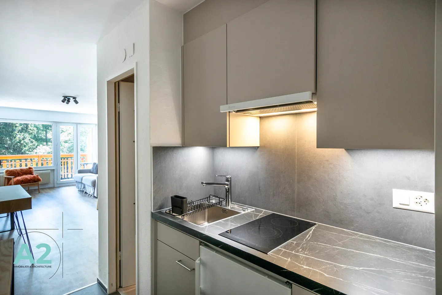 STUDIO PLEIN SUD ENTIÈREMENT RÉNOVÉ - À L'ANNÉE - Foto 7 von 8