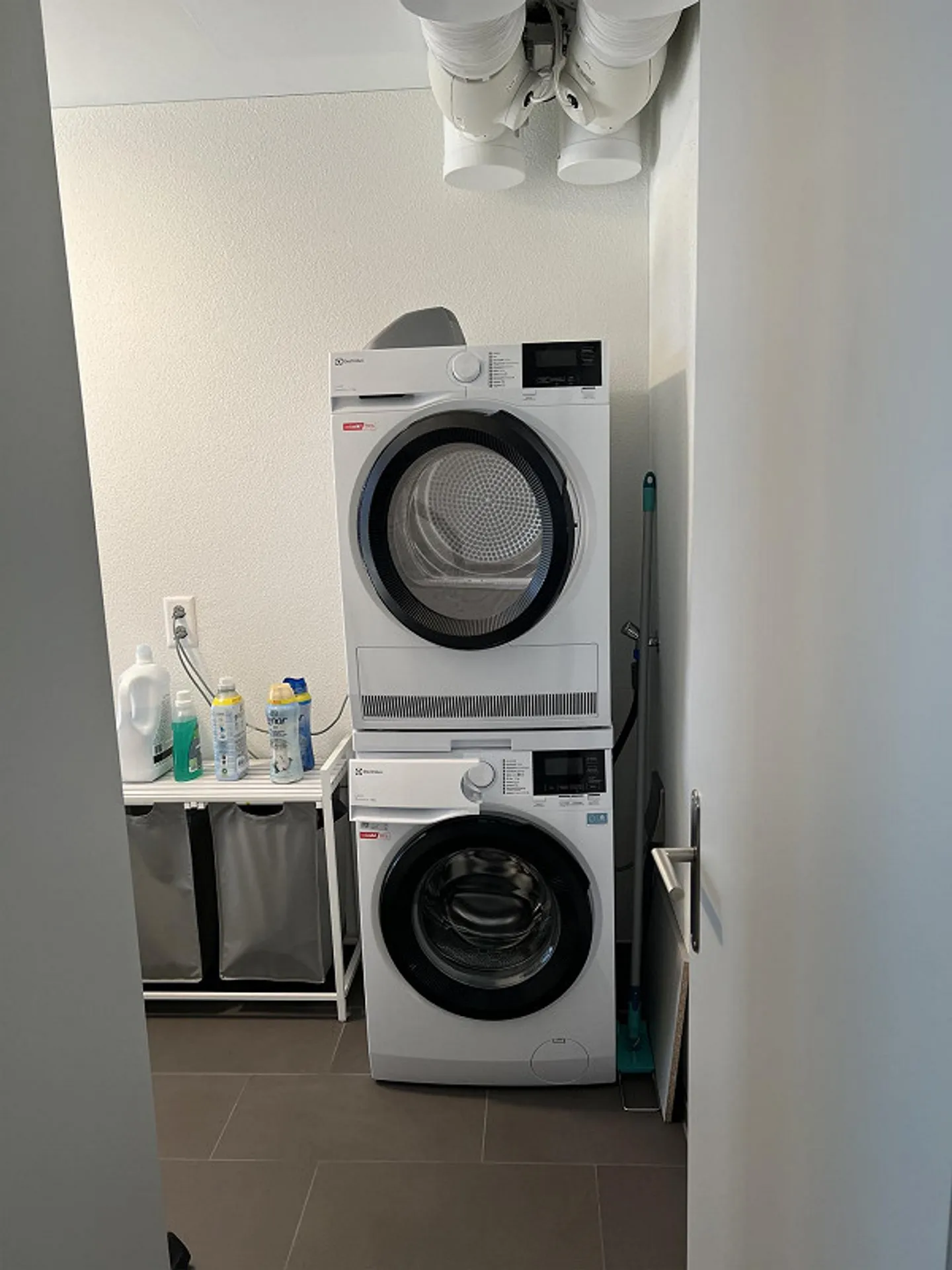 Modernes Apartment mit offener Küche - Foto 7 von 7