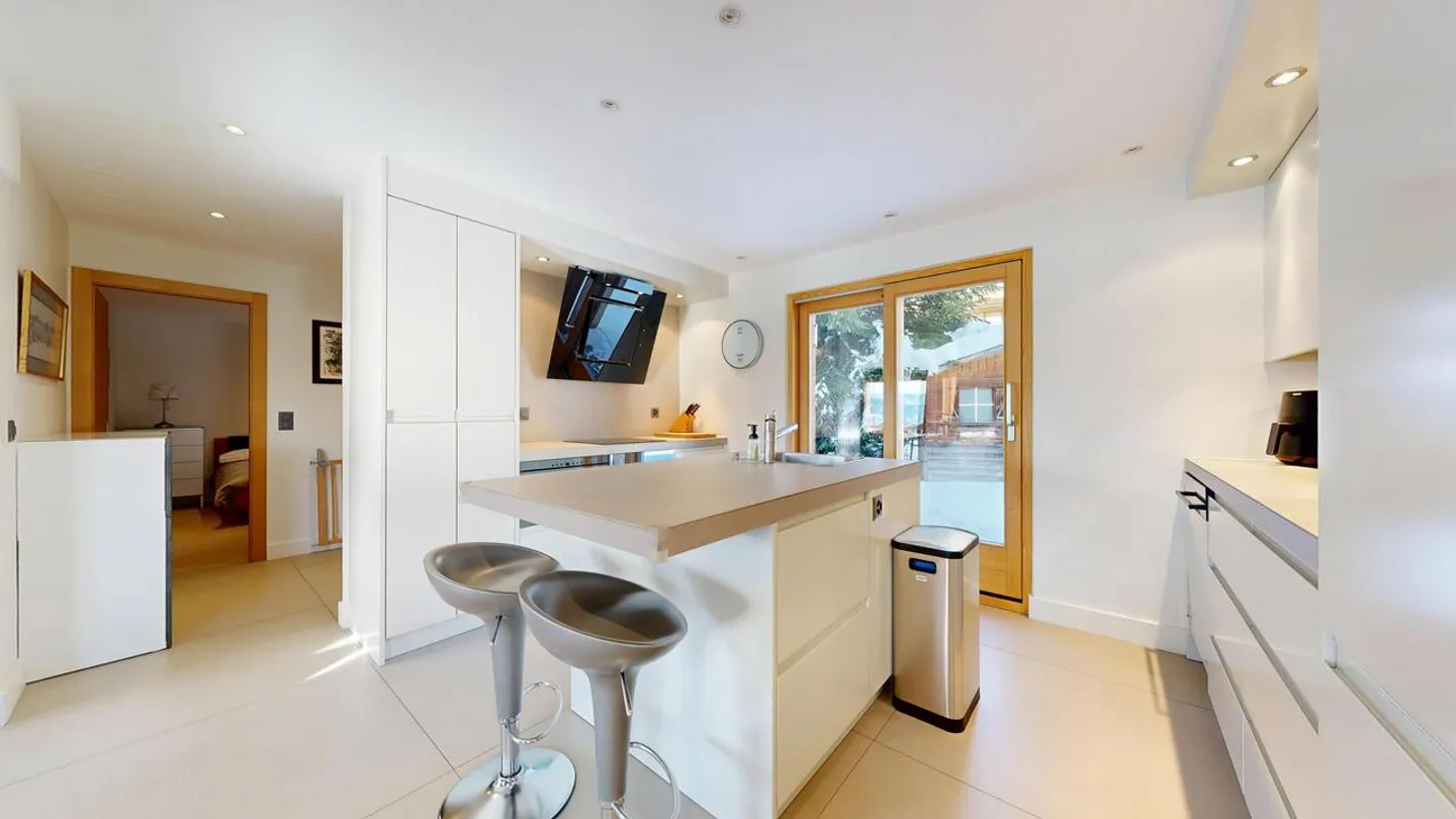 CHALET 8 STANZE NEL CENTRO DI VERBIER CON 1 APPARTAMENTO INDIPENDENTE - Foto 8 di 44