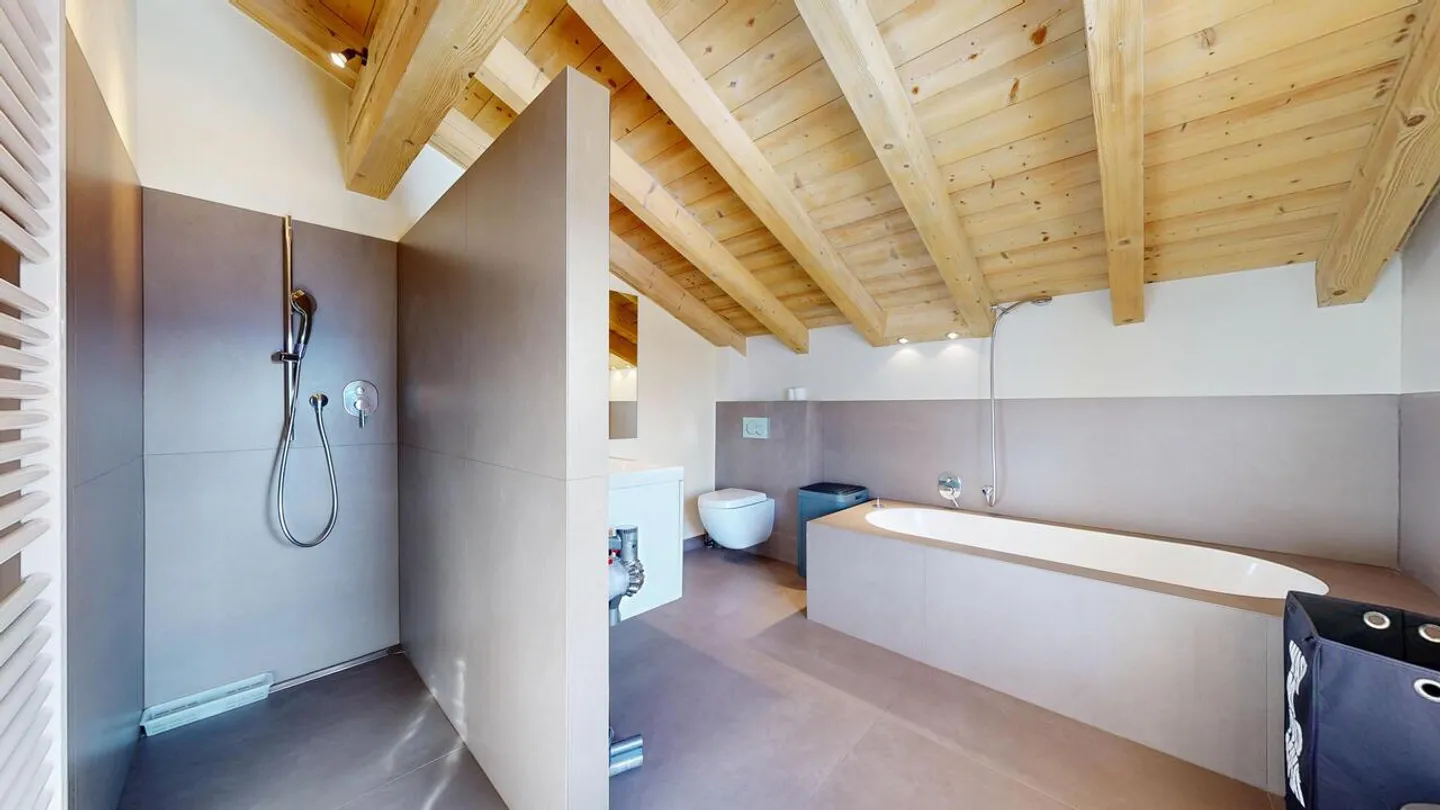 CHALET 8 STANZE NEL CENTRO DI VERBIER CON 1 APPARTAMENTO INDIPENDENTE - Foto 13 di 44