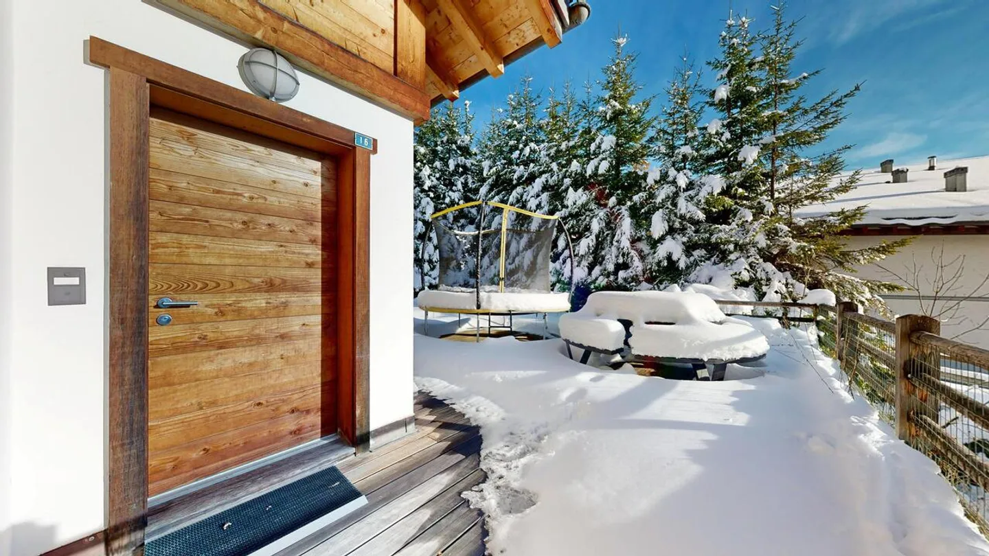 CHALET 8 STANZE NEL CENTRO DI VERBIER CON 1 APPARTAMENTO INDIPENDENTE - Foto 25 di 44