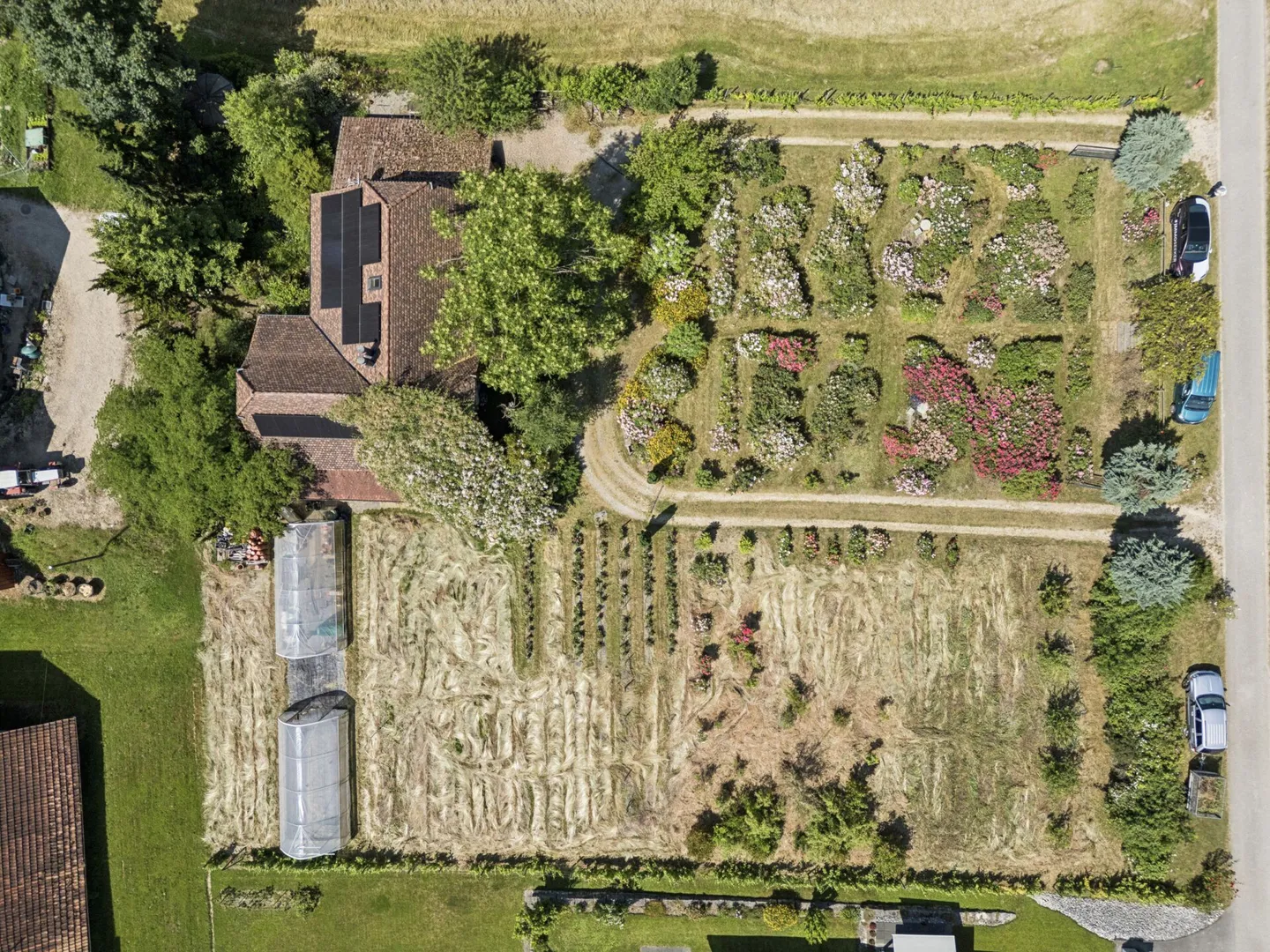 Affascinante casa unifamiliare di 5,5 stanze con grande terreno in posizione rurale - Foto 12 di 13