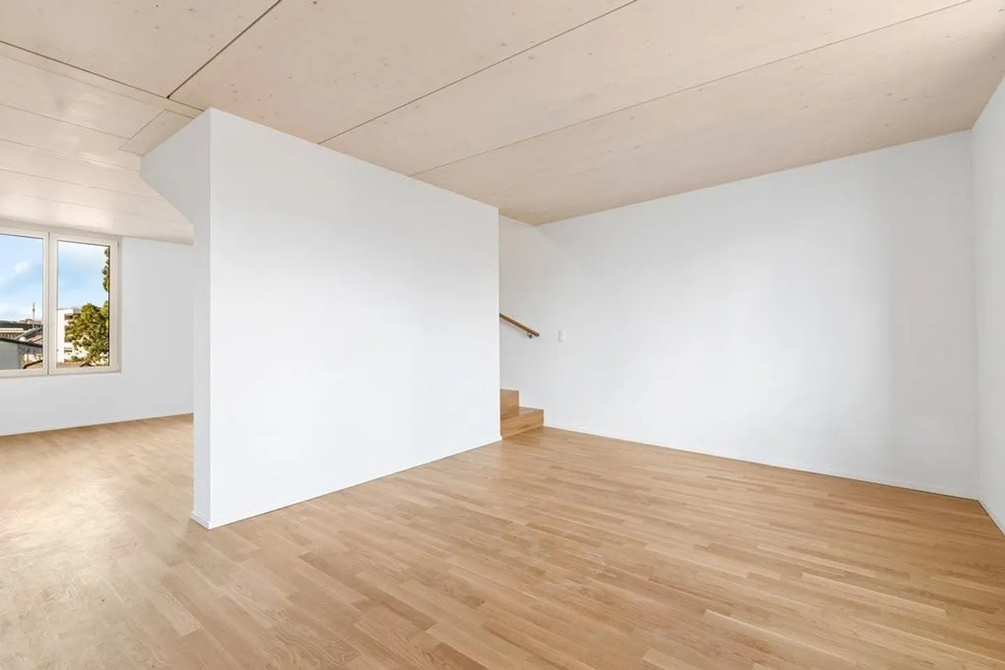 Duplex Elegante Vicino al Centro - Foto 3 di 12