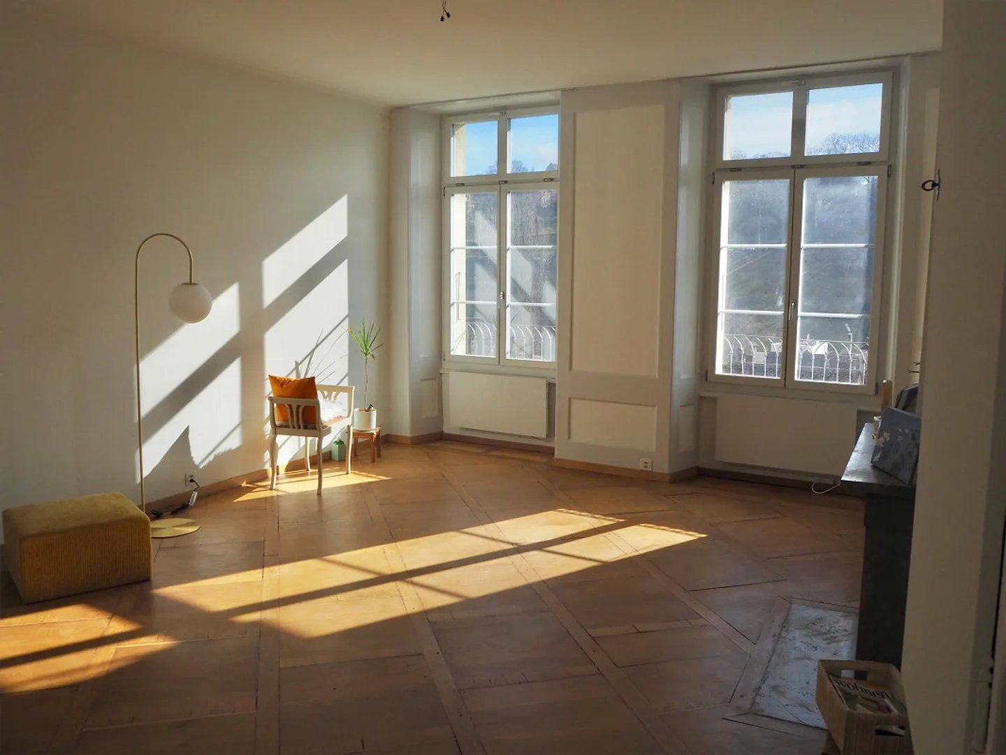 Spacious unique old town apartment - Photo 2 of 7