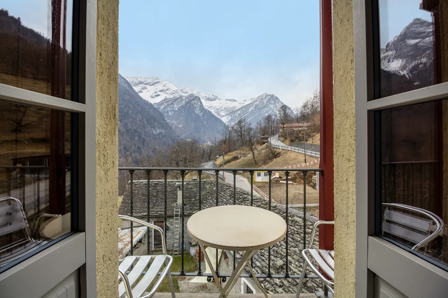 Propriété multifamiliale rénovée avec un flair historique - Photo 12 sur 12